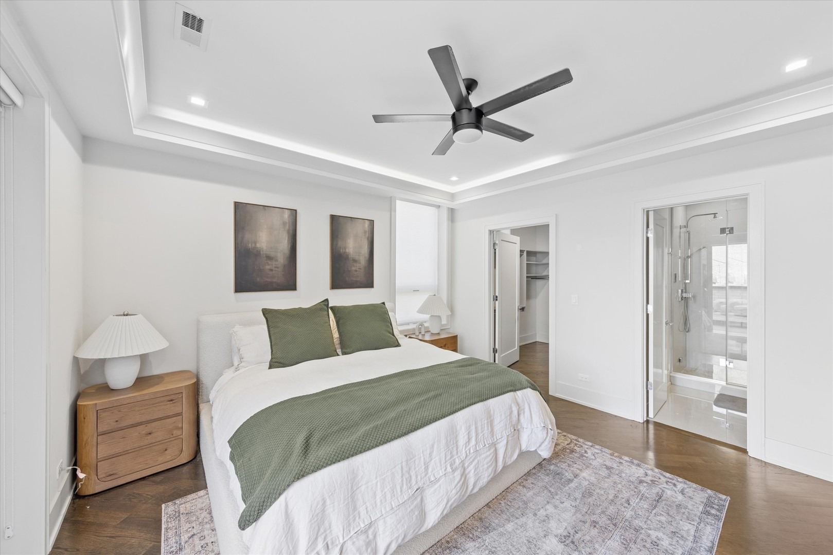 1334 W WALTON Street #2W, Chicago, IL 60642