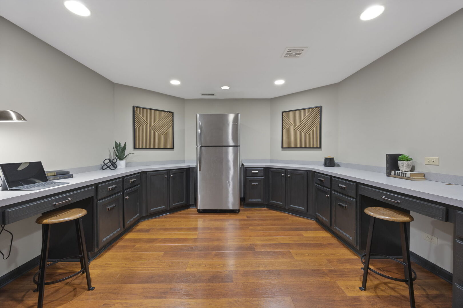 1030 Trillium Trail, West Chicago, IL 60185