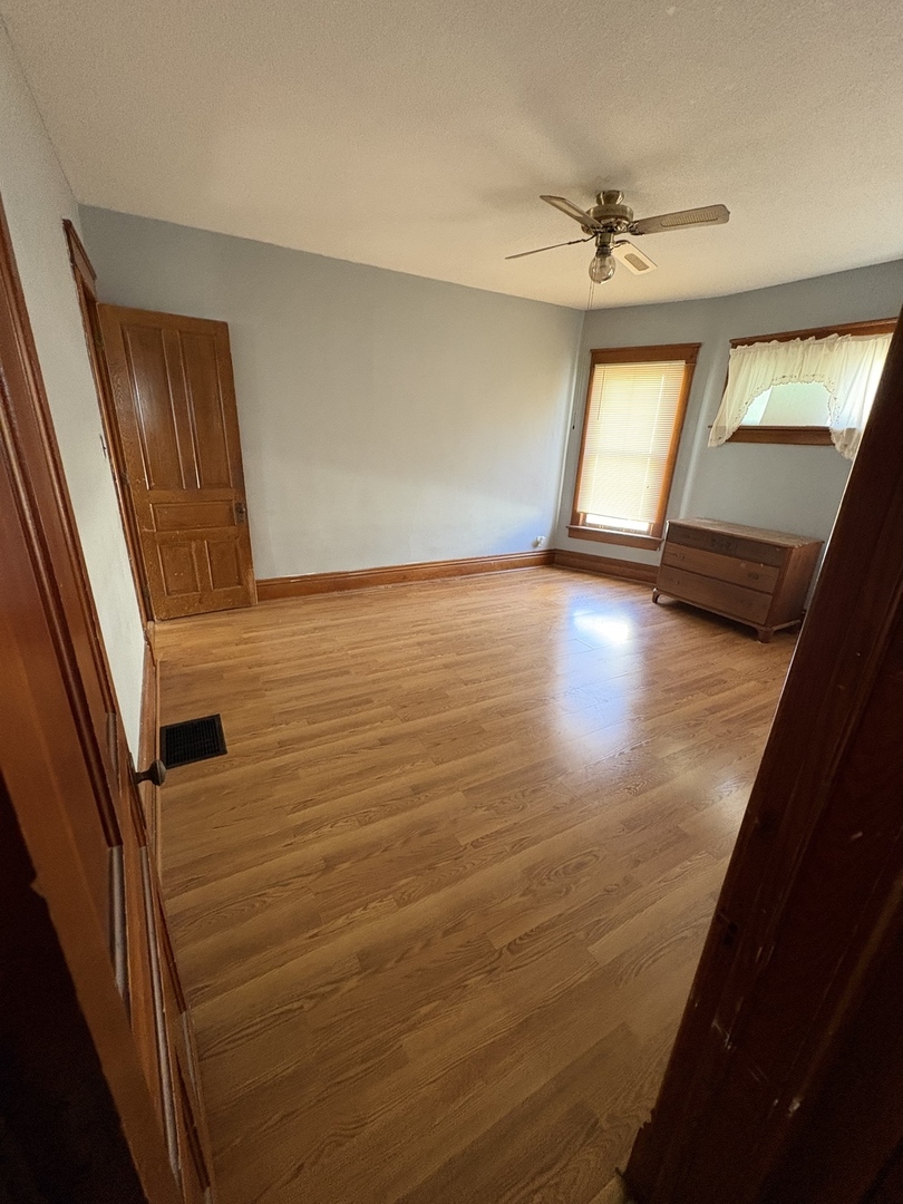 204 N Division Avenue, Polo, IL 61064