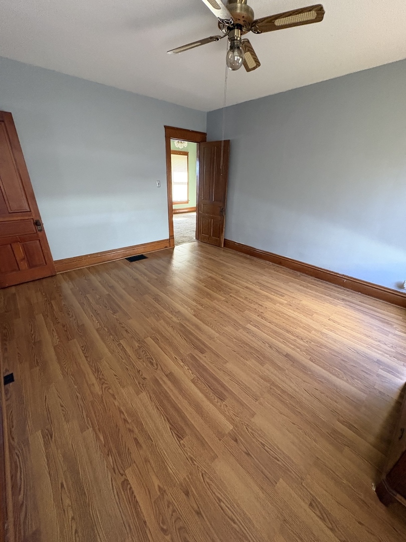 204 N Division Avenue, Polo, IL 61064