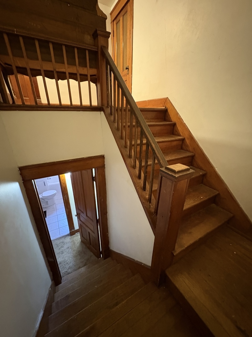 204 N Division Avenue, Polo, IL 61064