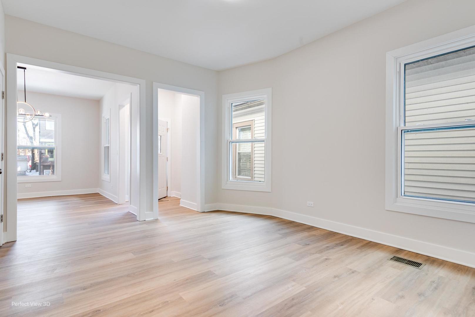 1122 Sherman Avenue #2, Evanston, IL 60202