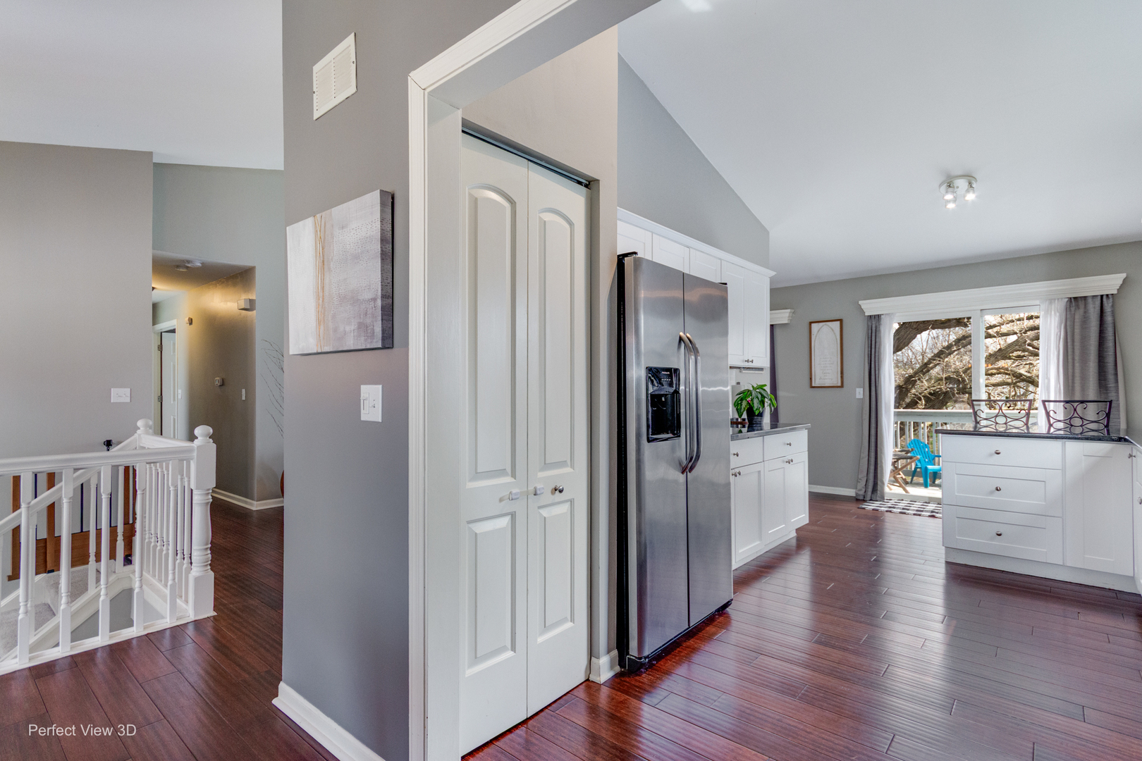 2011 Oak Tree Trail, Lake Villa, IL 60046