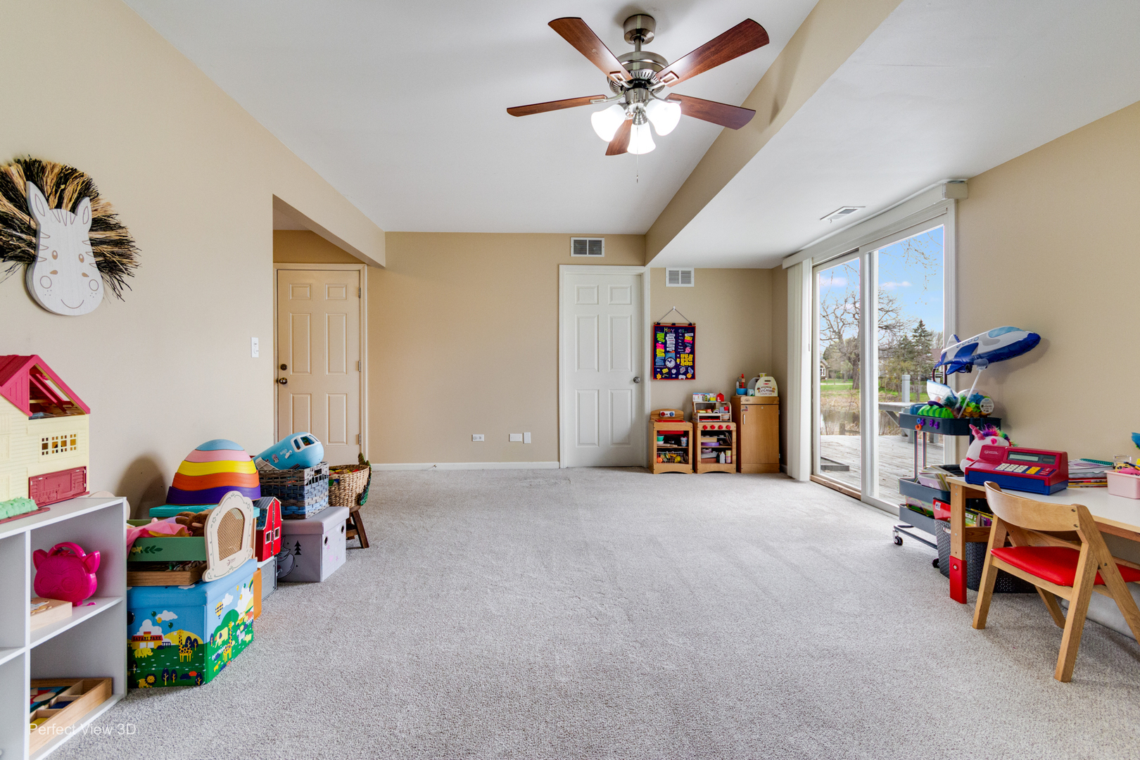 2011 Oak Tree Trail, Lake Villa, IL 60046