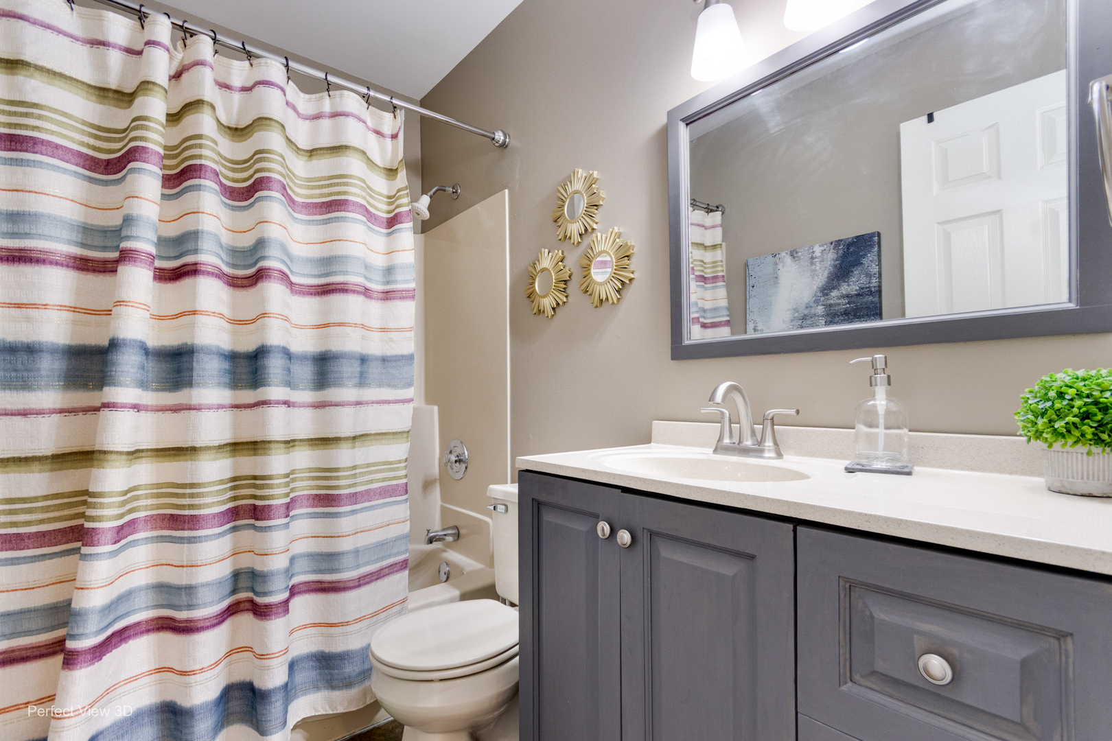 2011 Oak Tree Trail, Lake Villa, IL 60046