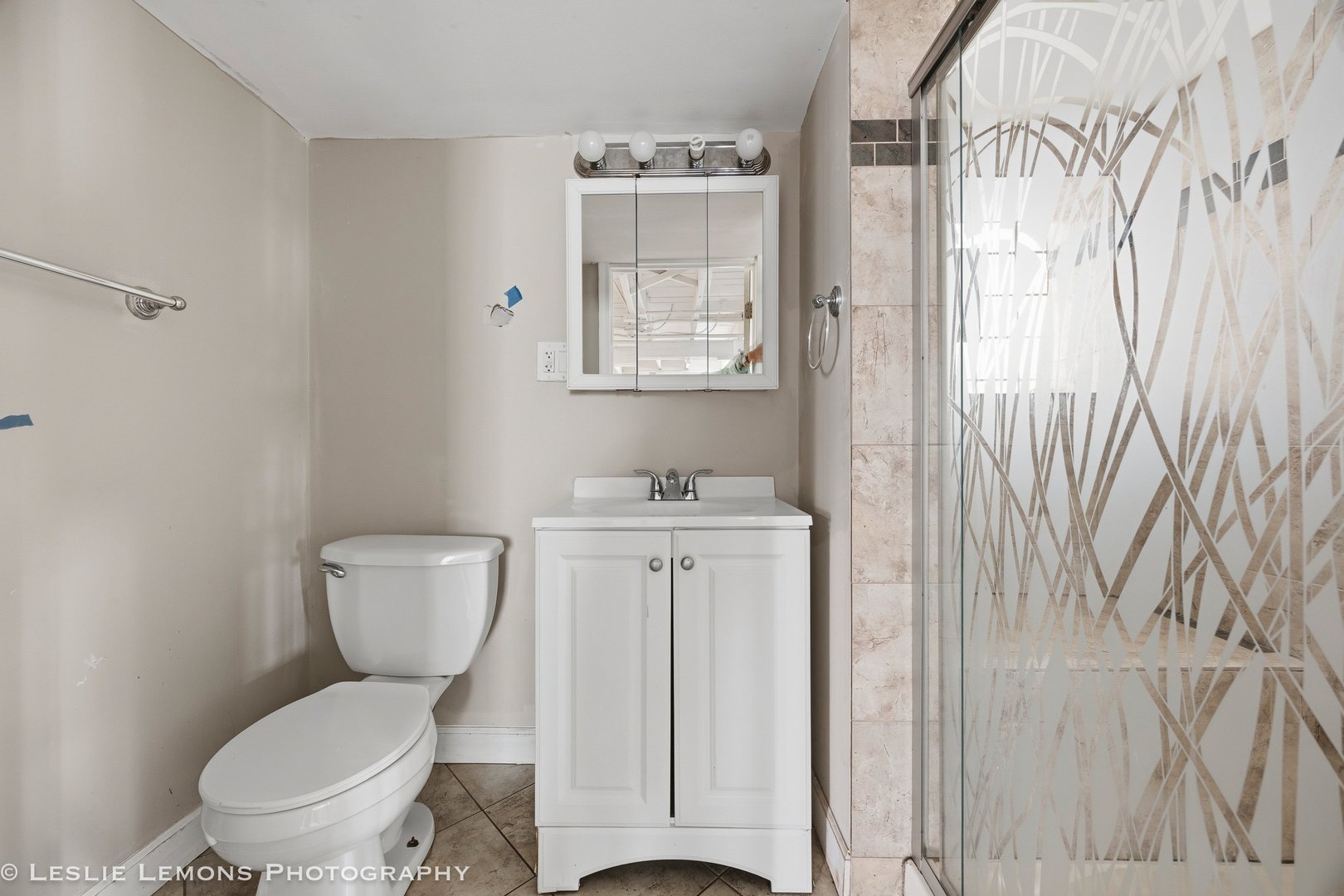 6346 W RAVEN Street, Chicago, IL 60646