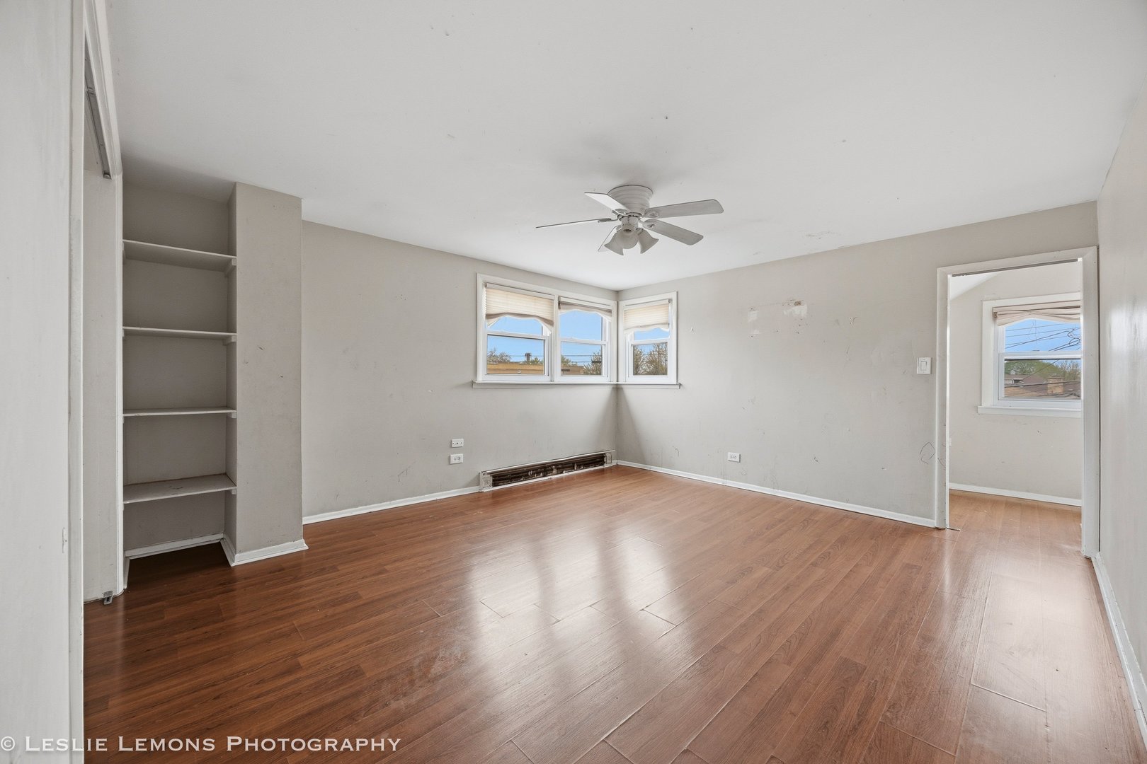 6346 W RAVEN Street, Chicago, IL 60646