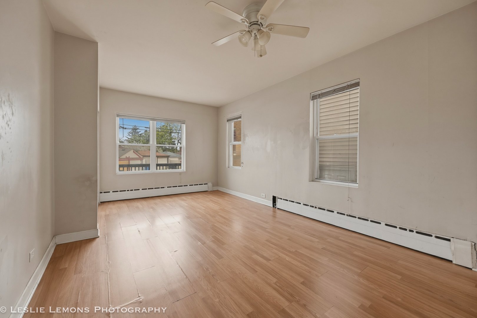 6346 W RAVEN Street, Chicago, IL 60646