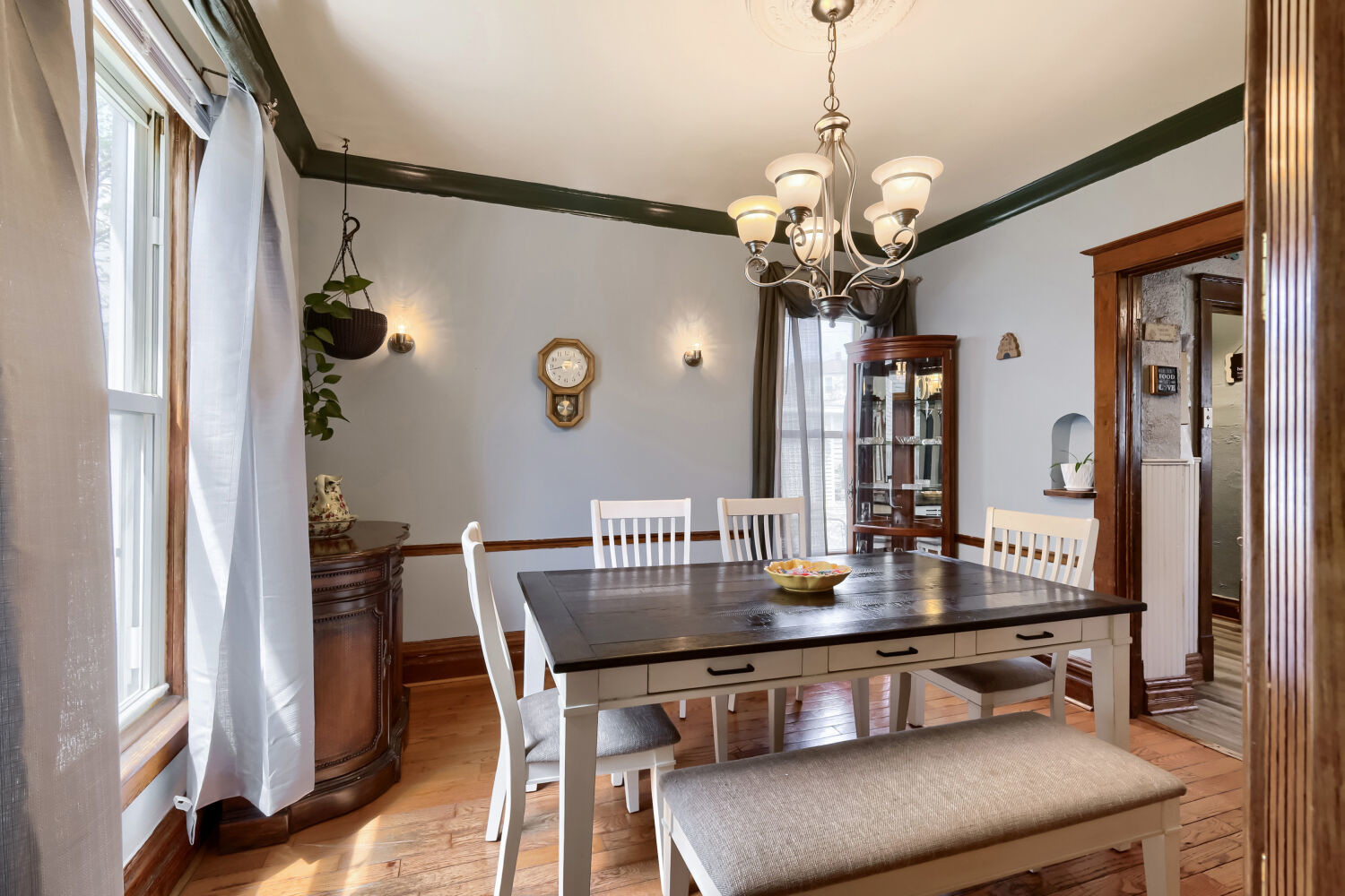 809 W Park Avenue, Joliet, IL 60436