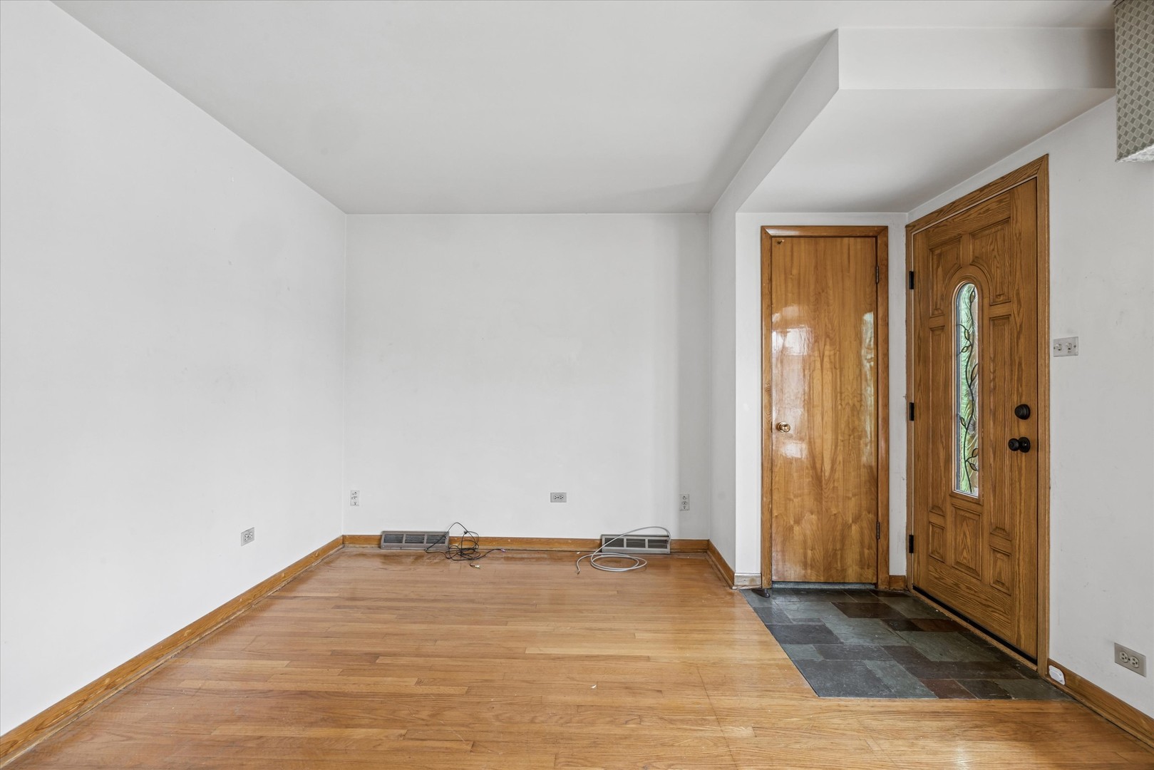 6520 W 63rd Street, Chicago, IL 60638