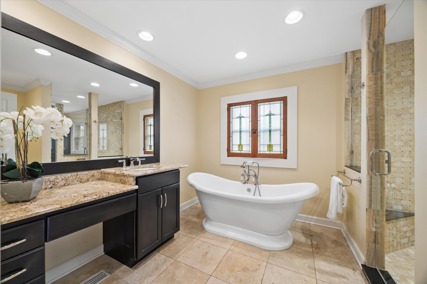 801 S Madison Street, Hinsdale, IL 60521