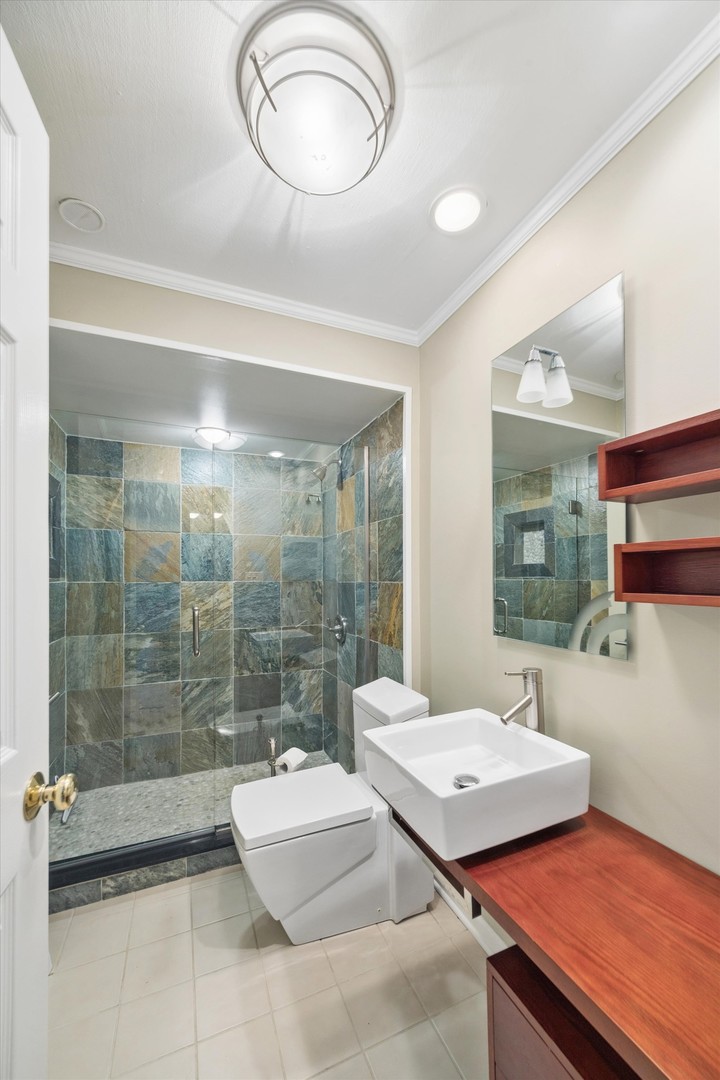 801 S Madison Street, Hinsdale, IL 60521