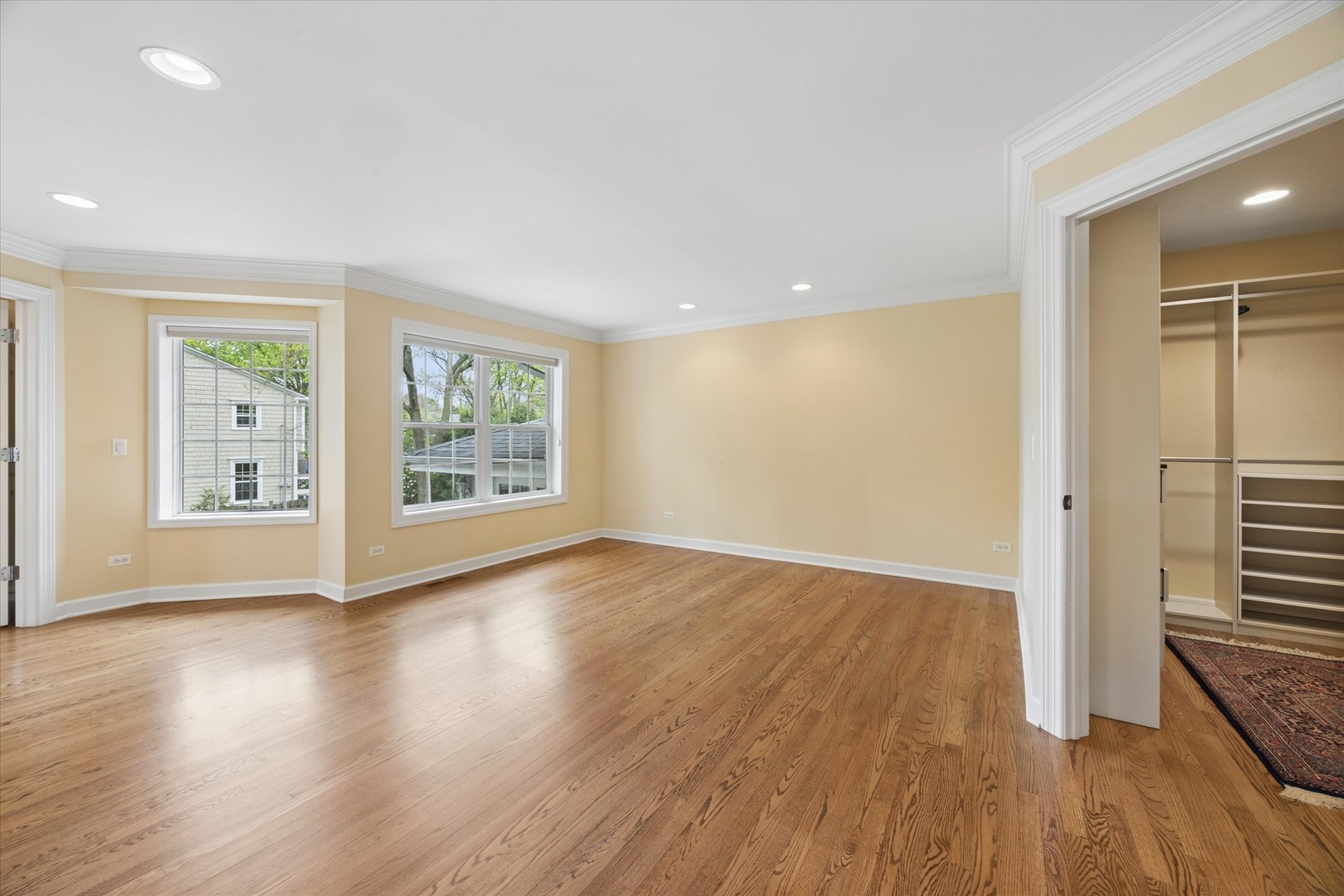 801 S Madison Street, Hinsdale, IL 60521