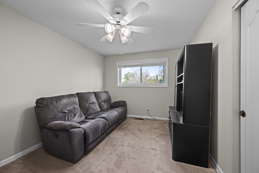 7909 Lake Street, Morton Grove, IL 60053