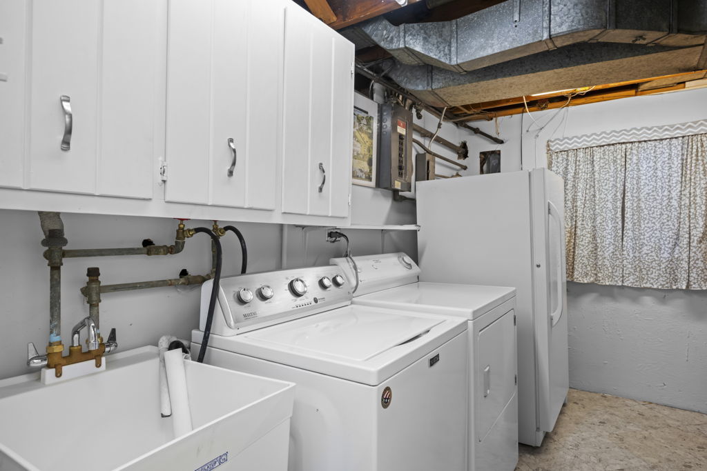 7909 Lake Street, Morton Grove, IL 60053