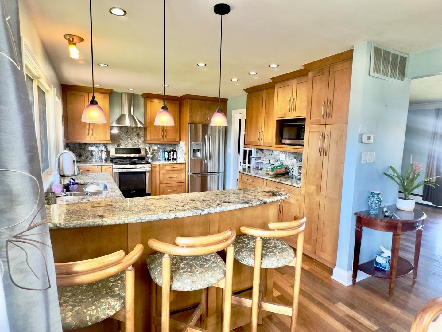 1650 Charleston Court, Melrose Park, IL 60160