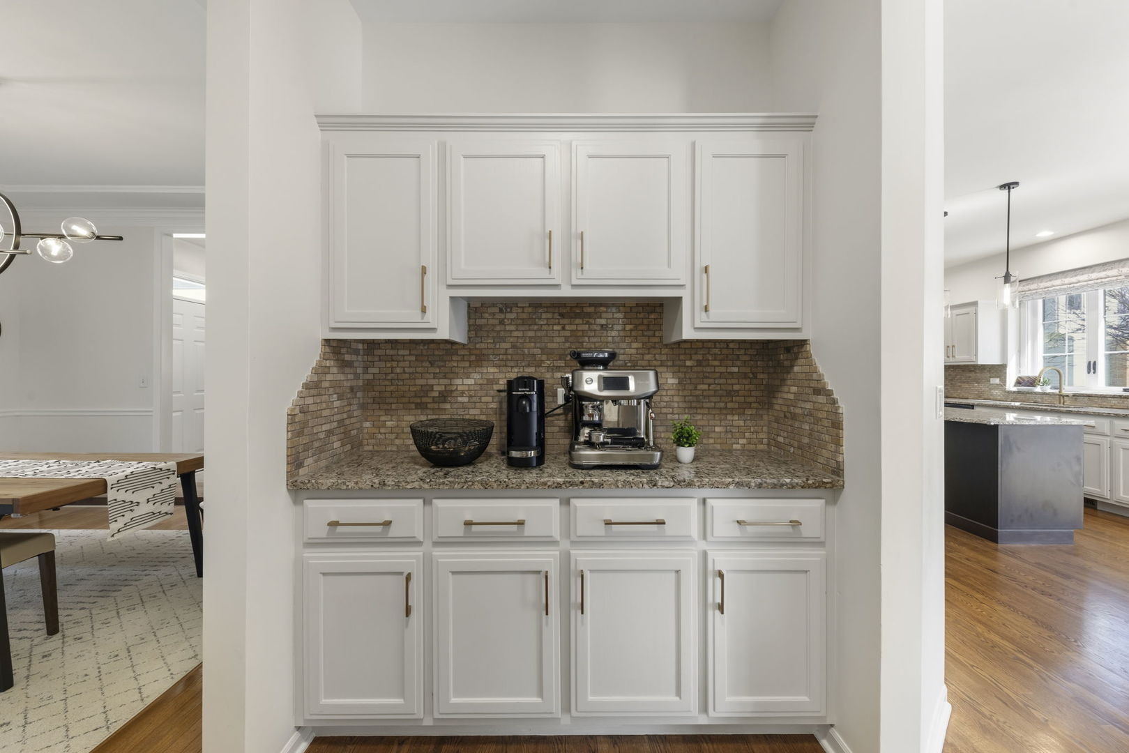 120 Rieser Circle, Naperville, IL 60565