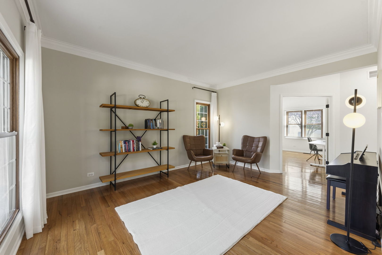 120 Rieser Circle, Naperville, IL 60565