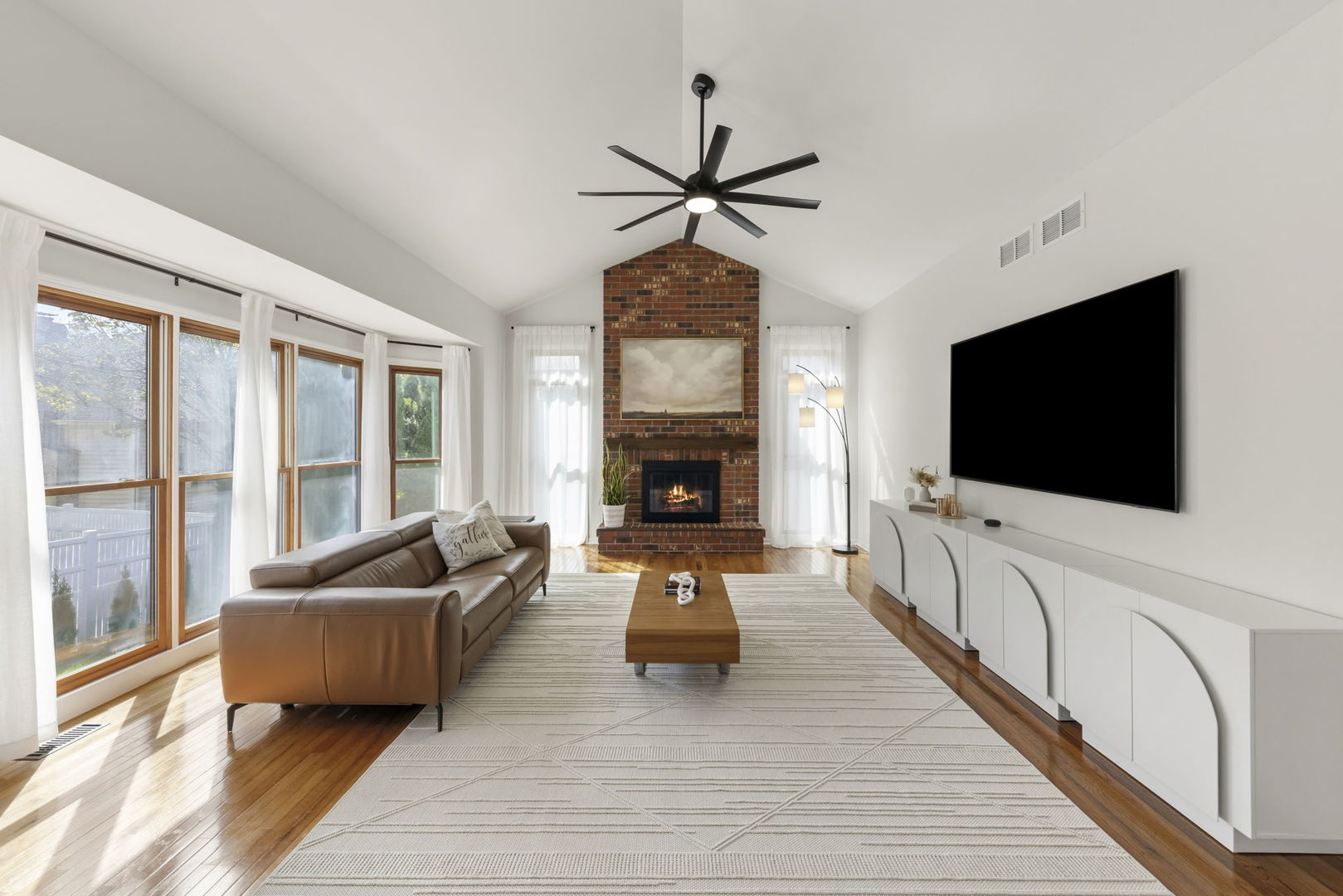 120 Rieser Circle, Naperville, IL 60565