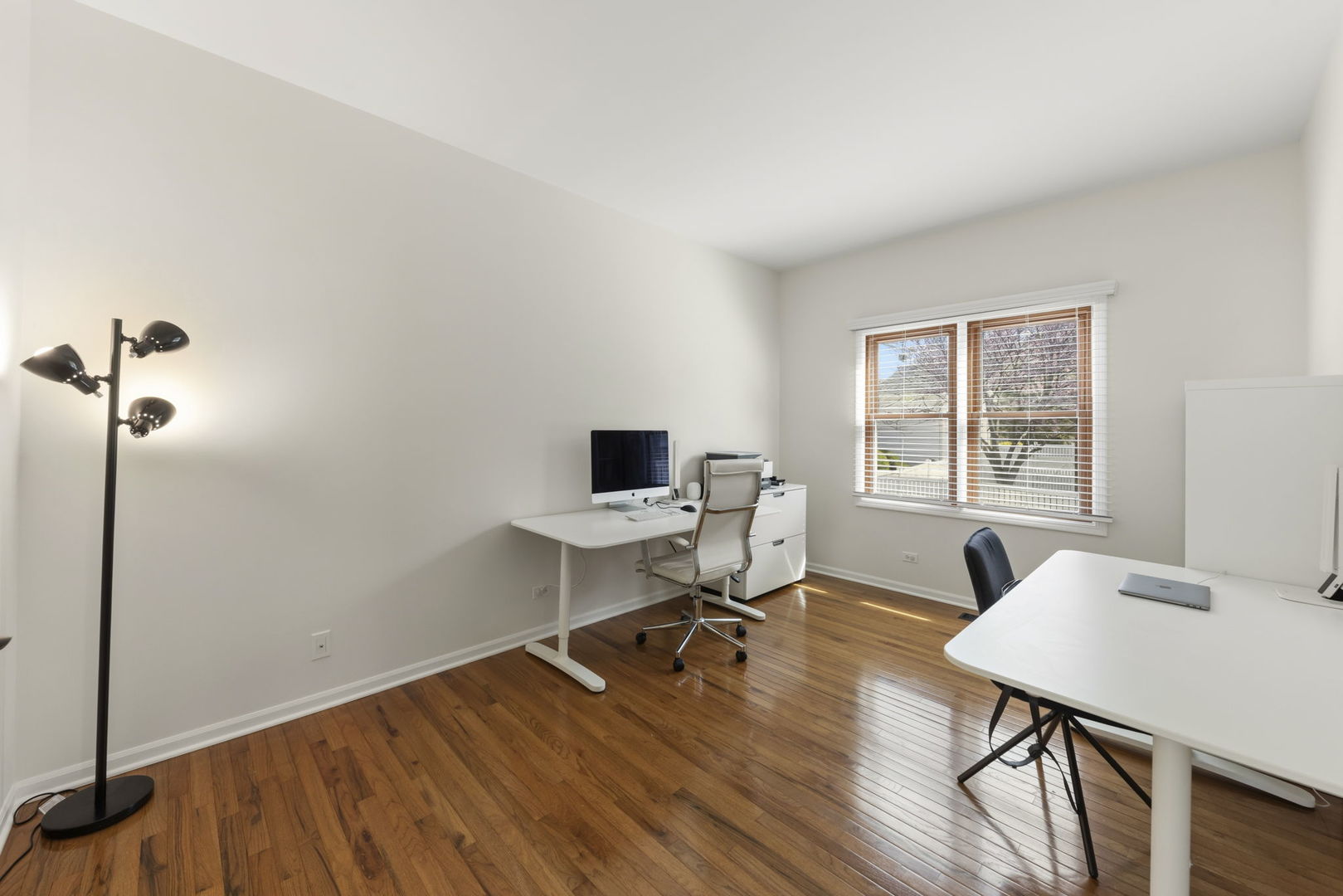 120 Rieser Circle, Naperville, IL 60565