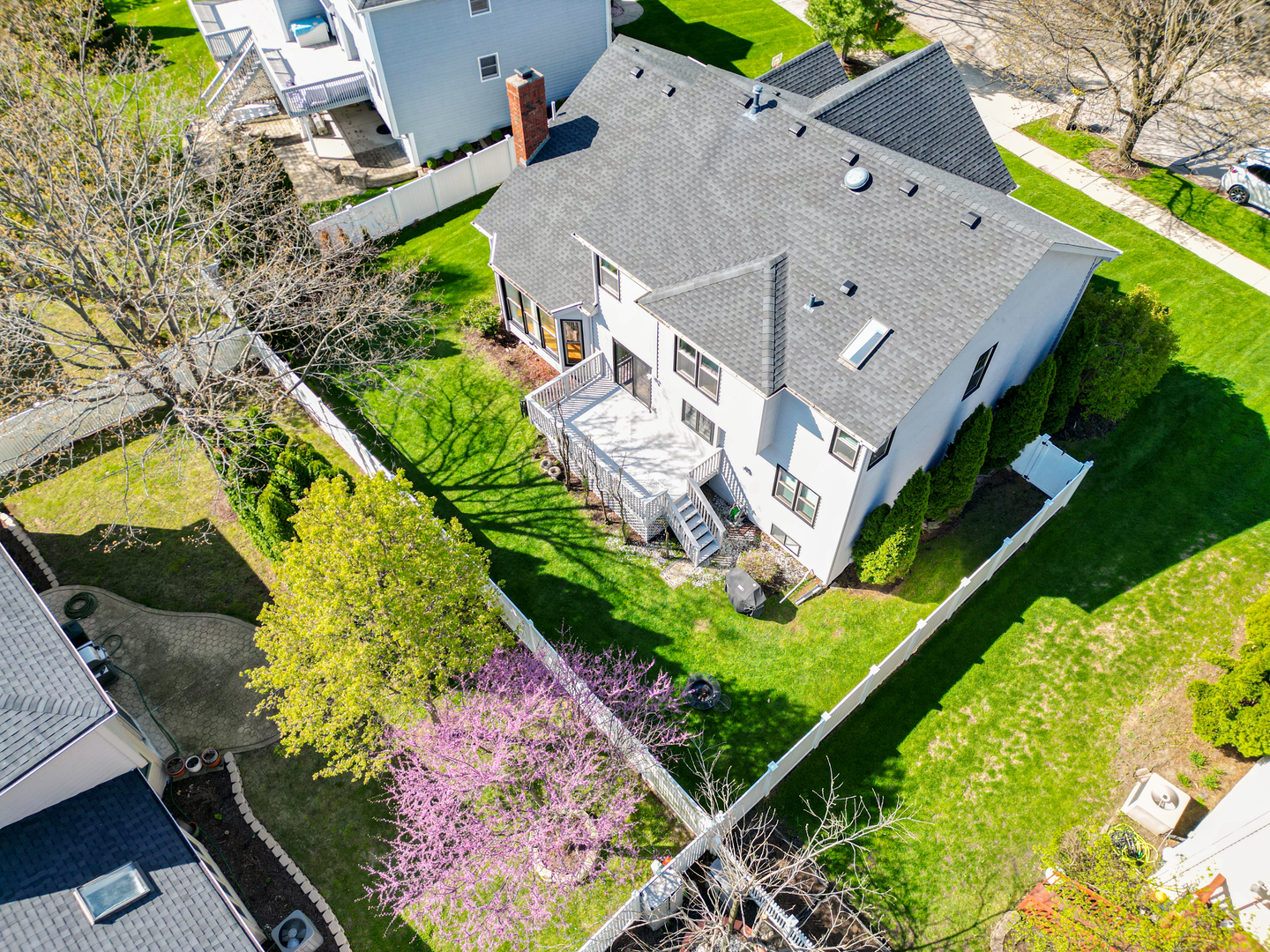 120 Rieser Circle, Naperville, IL 60565