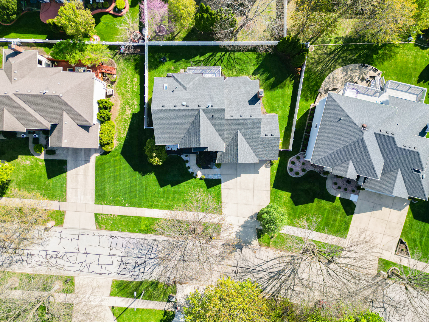 120 Rieser Circle, Naperville, IL 60565