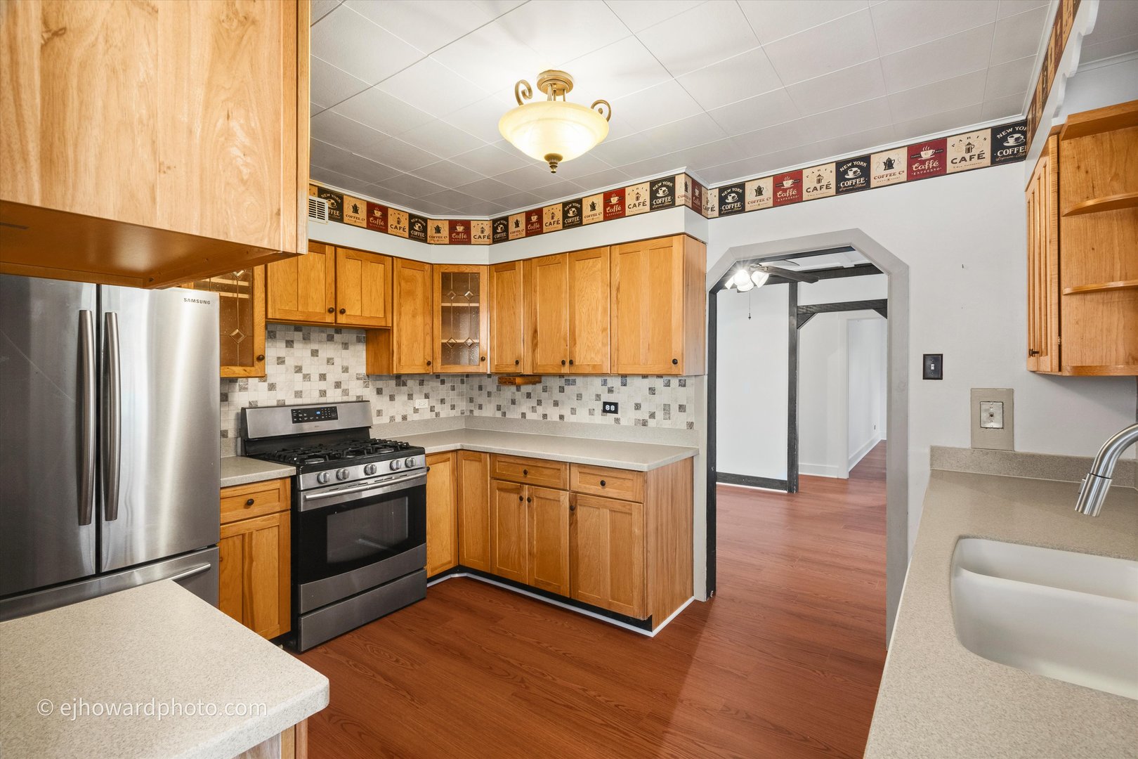 804 S President Street, Wheaton, IL 60189