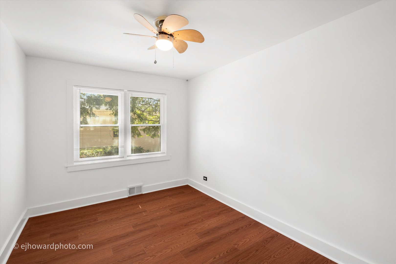 804 S President Street, Wheaton, IL 60189