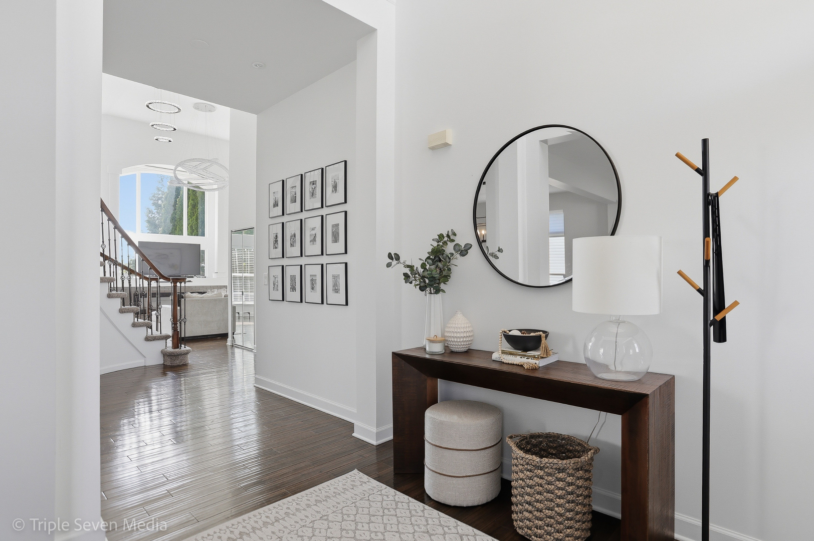 1260 White Chapel Lane, Algonquin, IL 60102