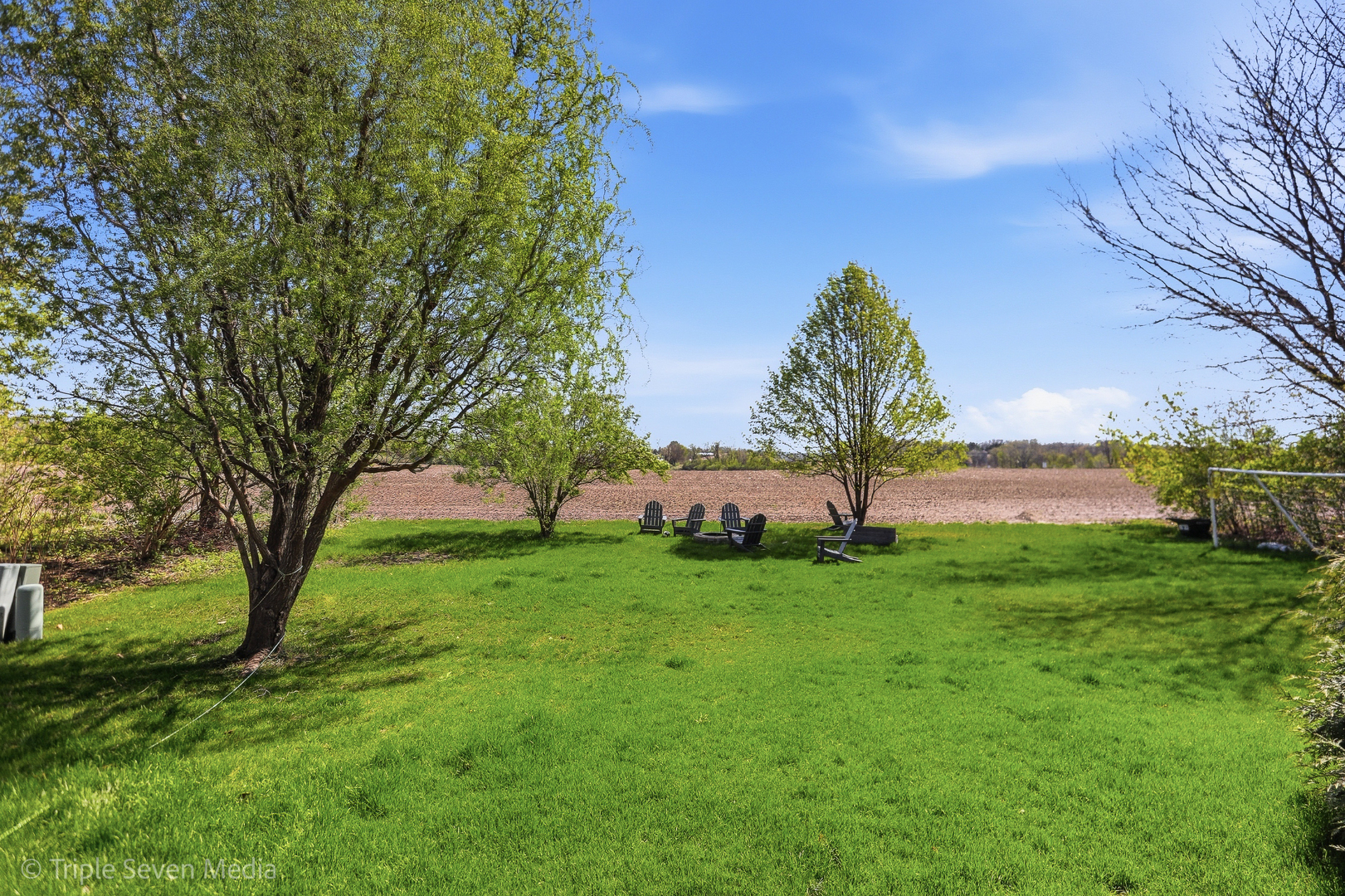 1260 White Chapel Lane, Algonquin, IL 60102