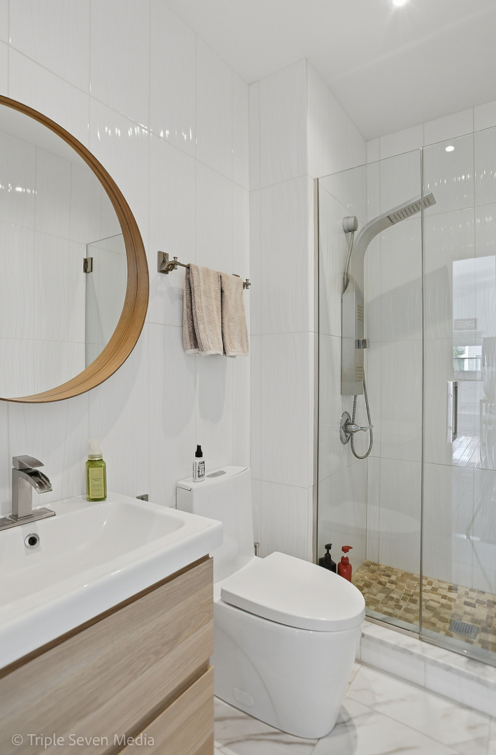 1260 White Chapel Lane, Algonquin, IL 60102