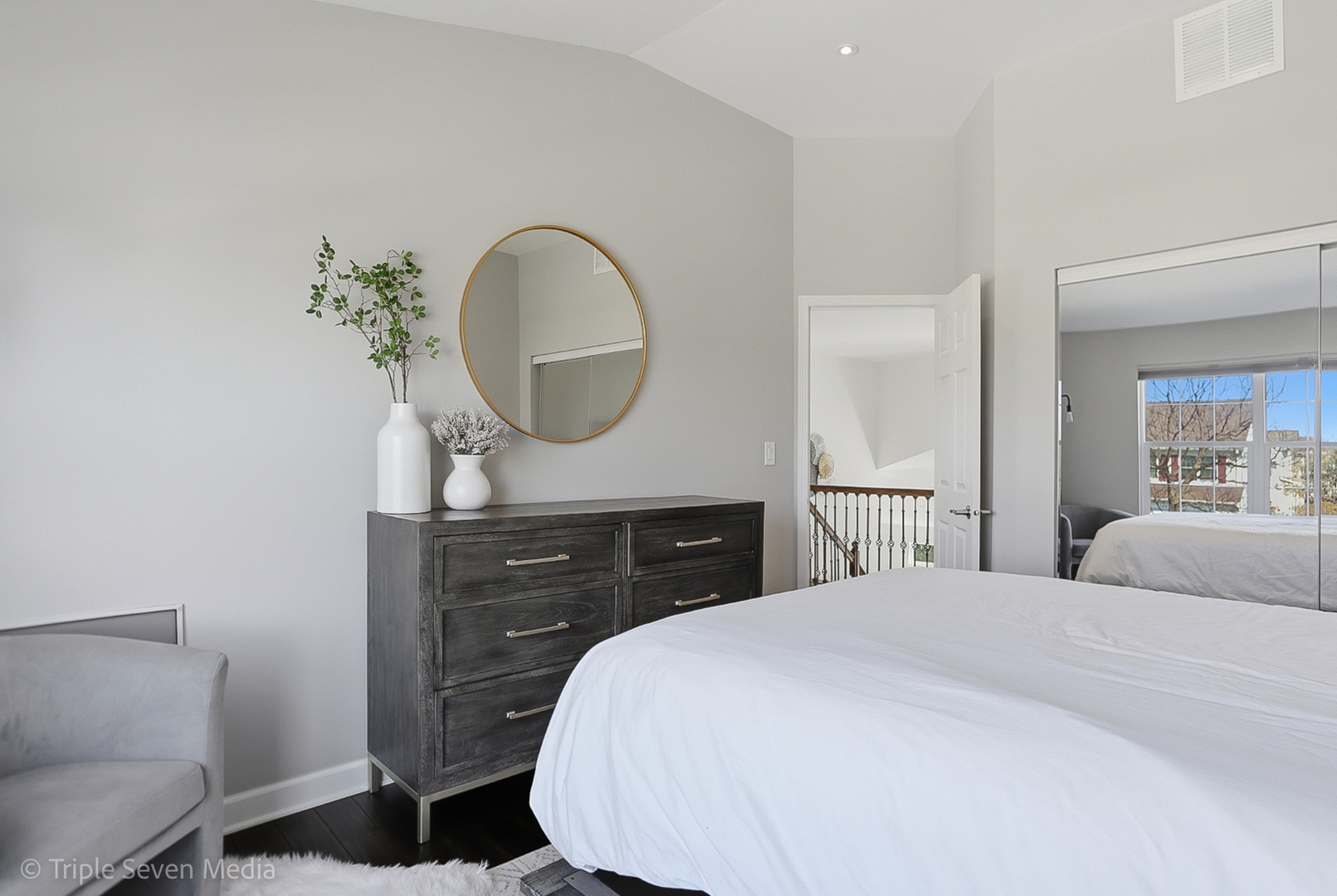 1260 White Chapel Lane, Algonquin, IL 60102