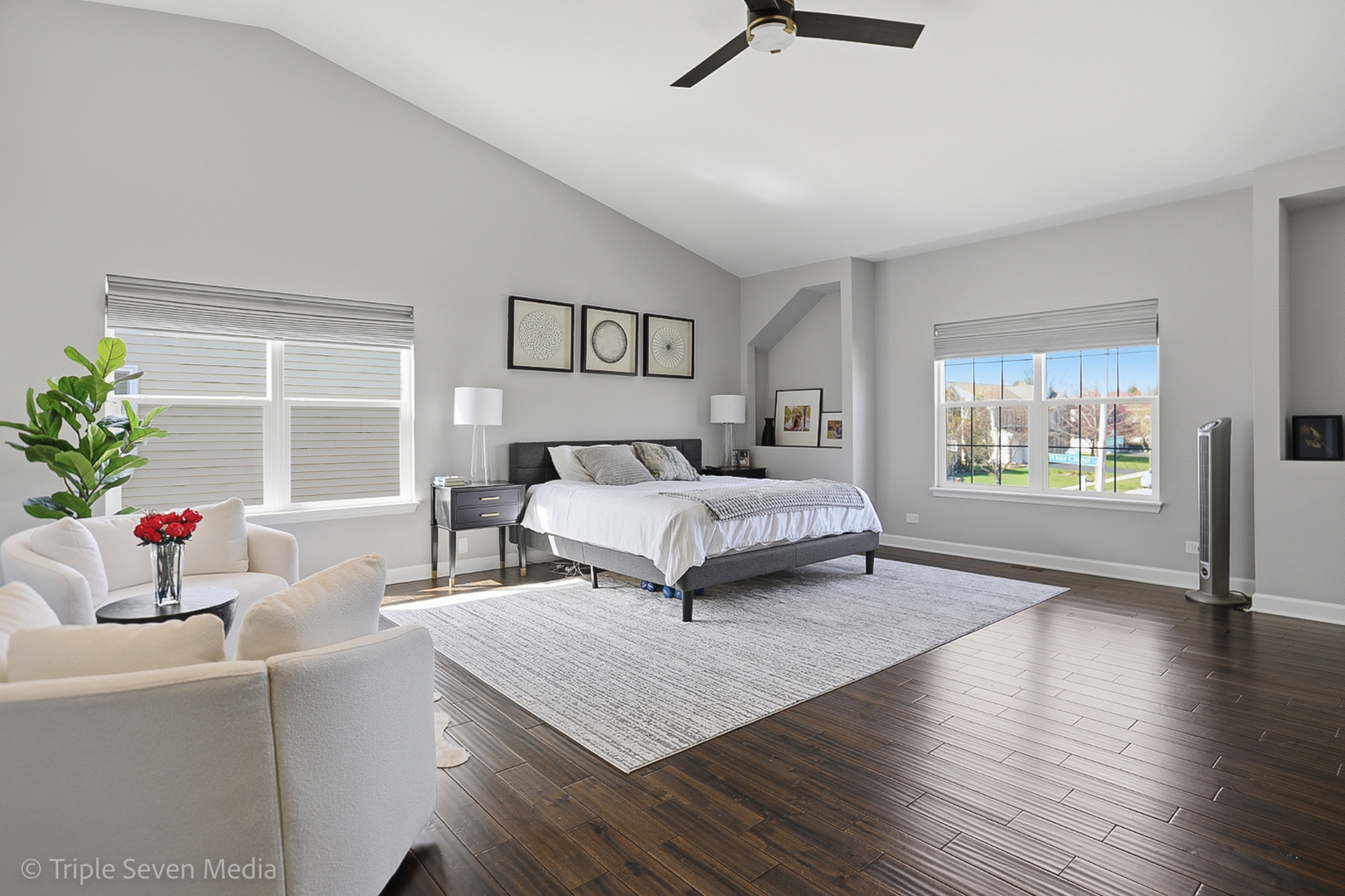 1260 White Chapel Lane, Algonquin, IL 60102