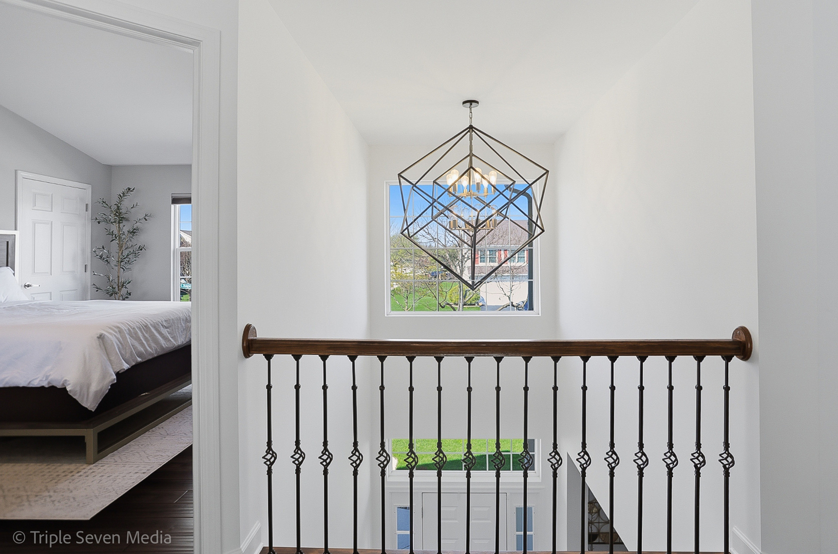 1260 White Chapel Lane, Algonquin, IL 60102