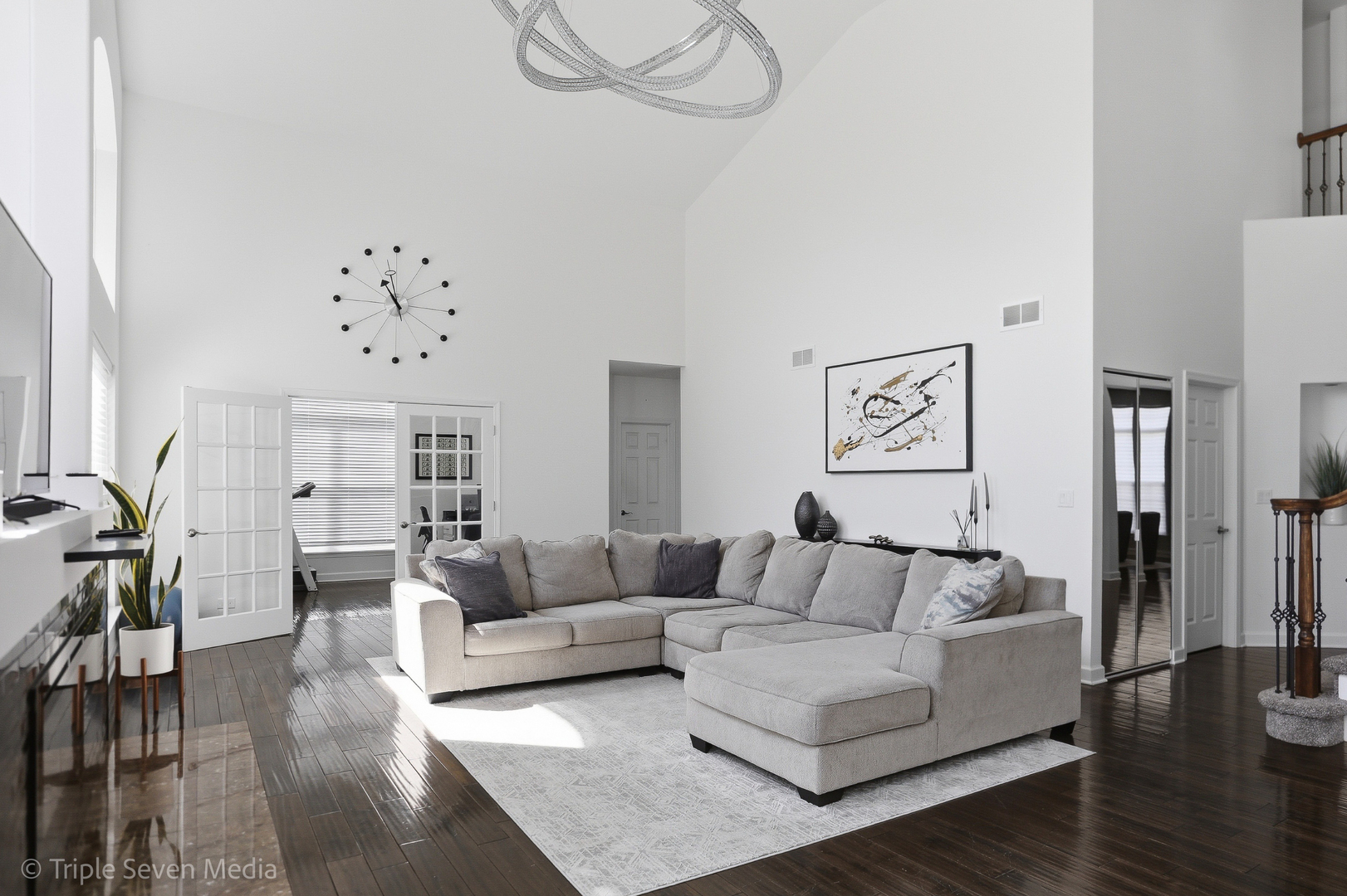 1260 White Chapel Lane, Algonquin, IL 60102