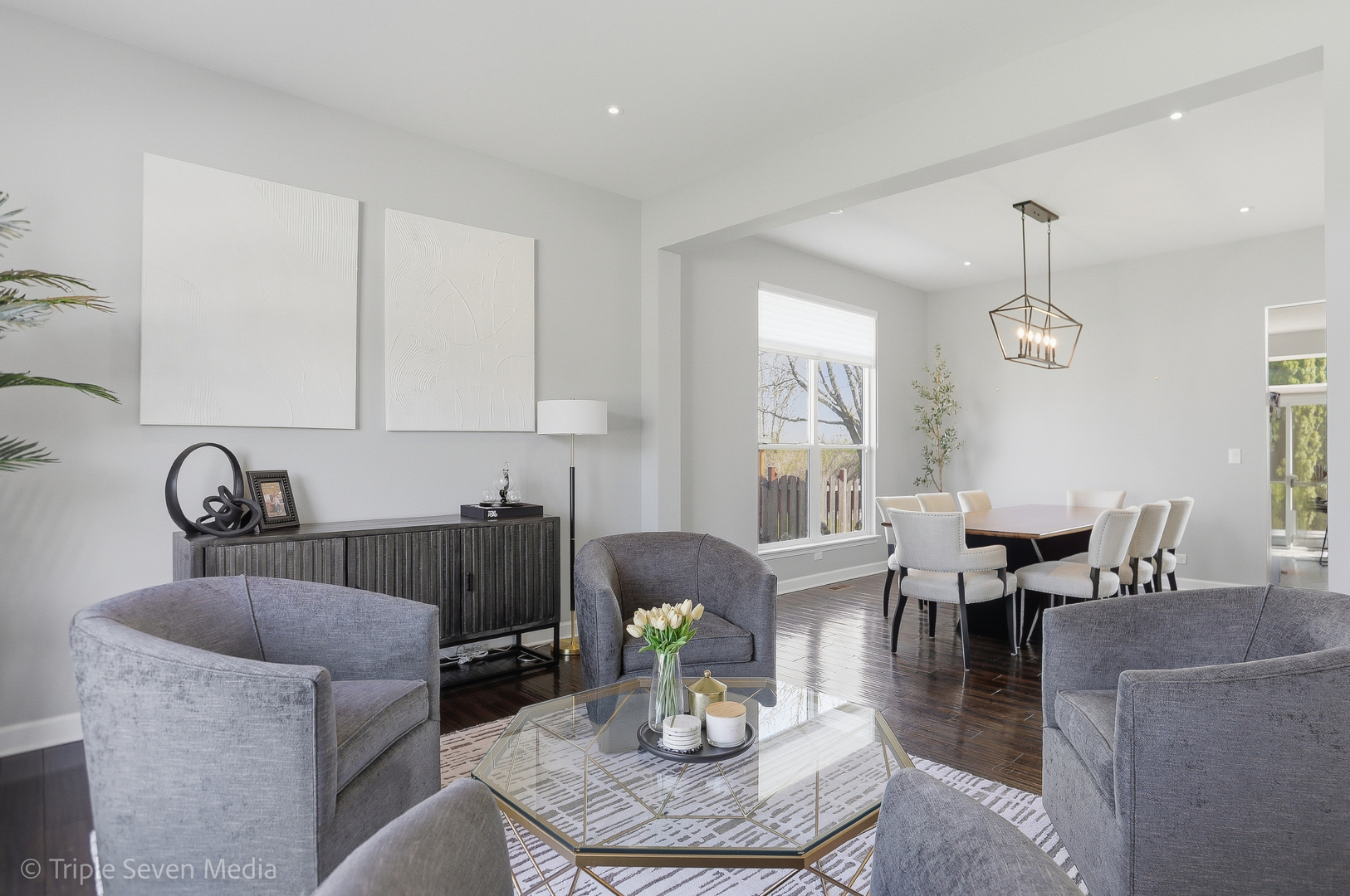 1260 White Chapel Lane, Algonquin, IL 60102