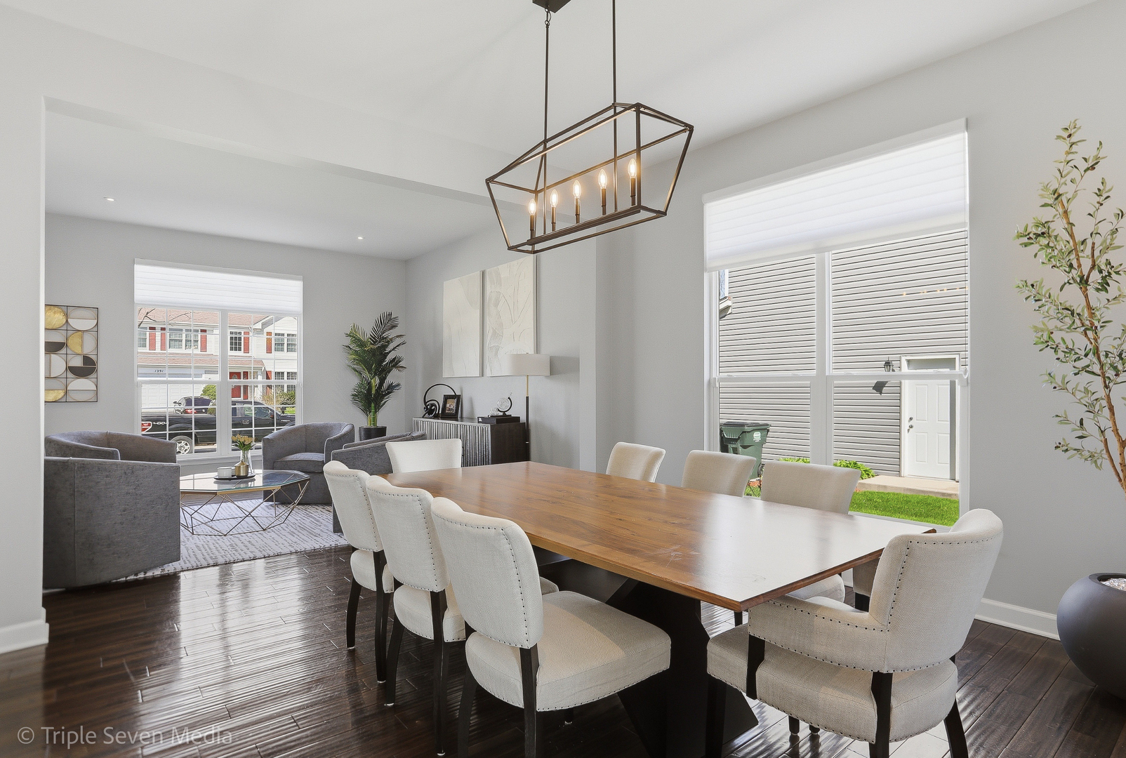 1260 White Chapel Lane, Algonquin, IL 60102