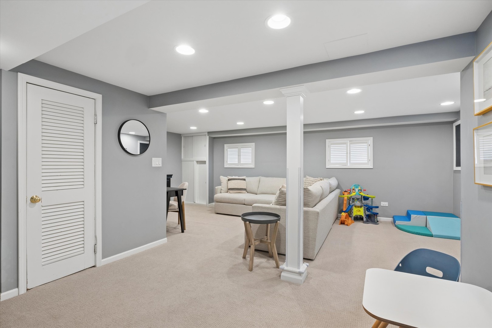 Glen Ellyn, IL 60137