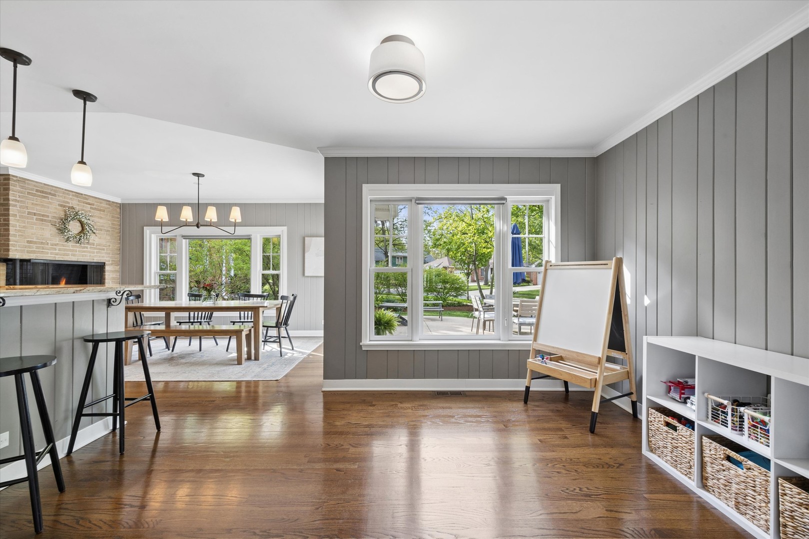 Glen Ellyn, IL 60137