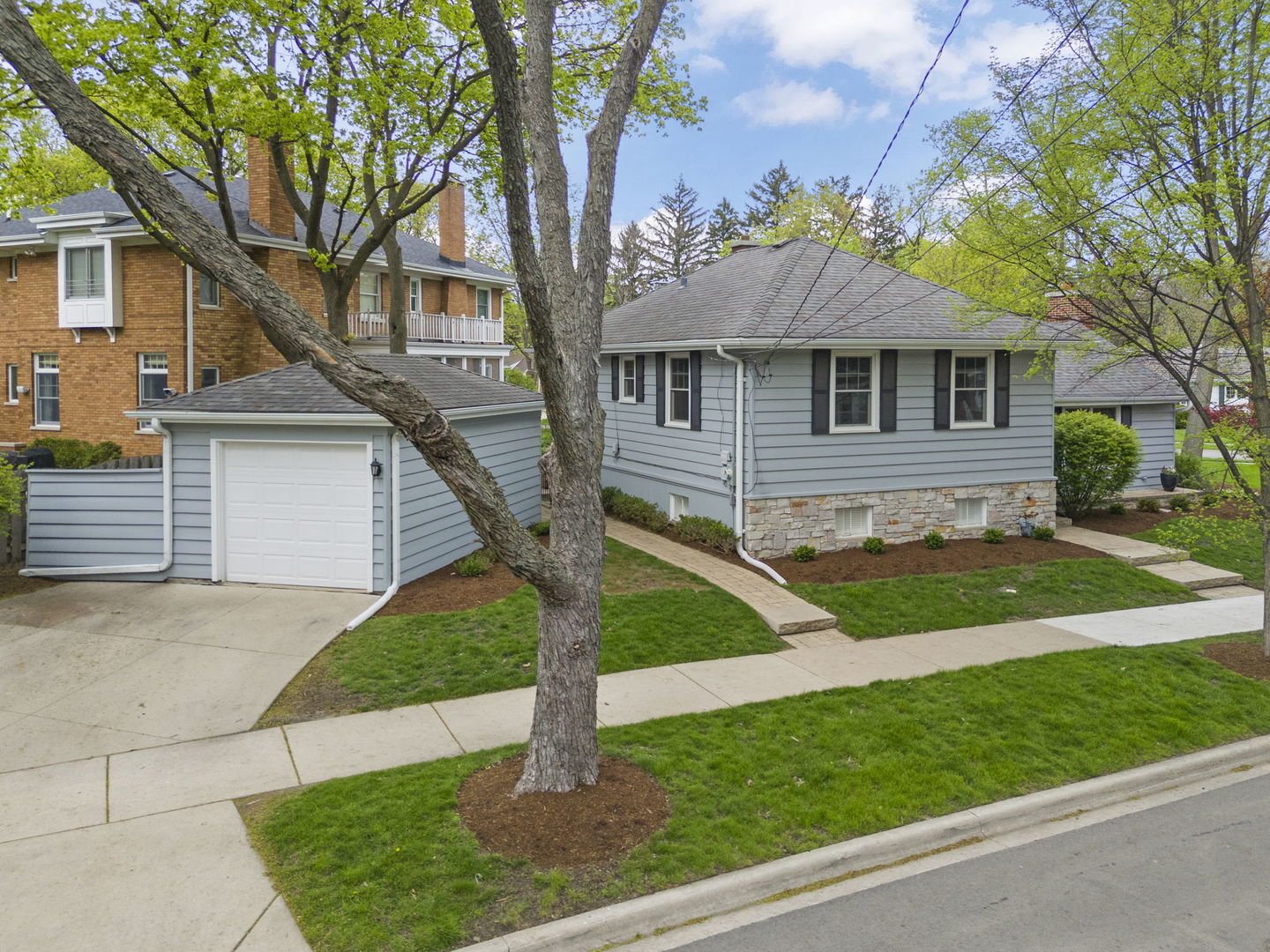 Glen Ellyn, IL 60137