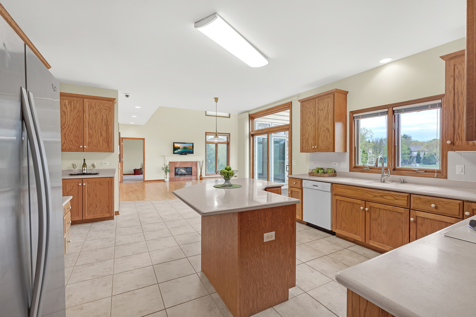 Naperville, IL 60540