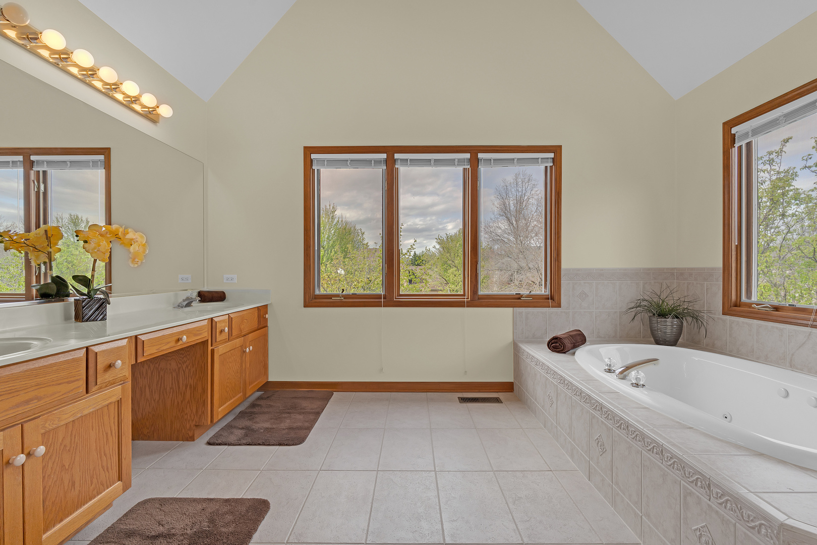 Naperville, IL 60540