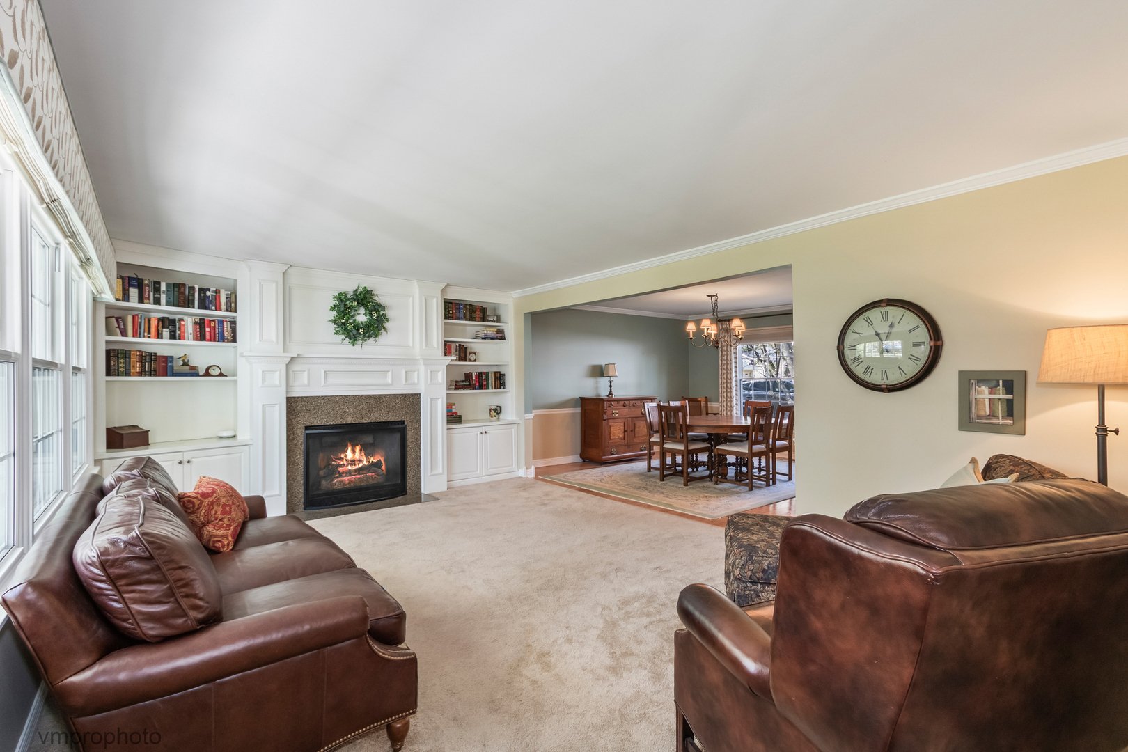 901 Crestfield Avenue, Libertyville, IL 60048