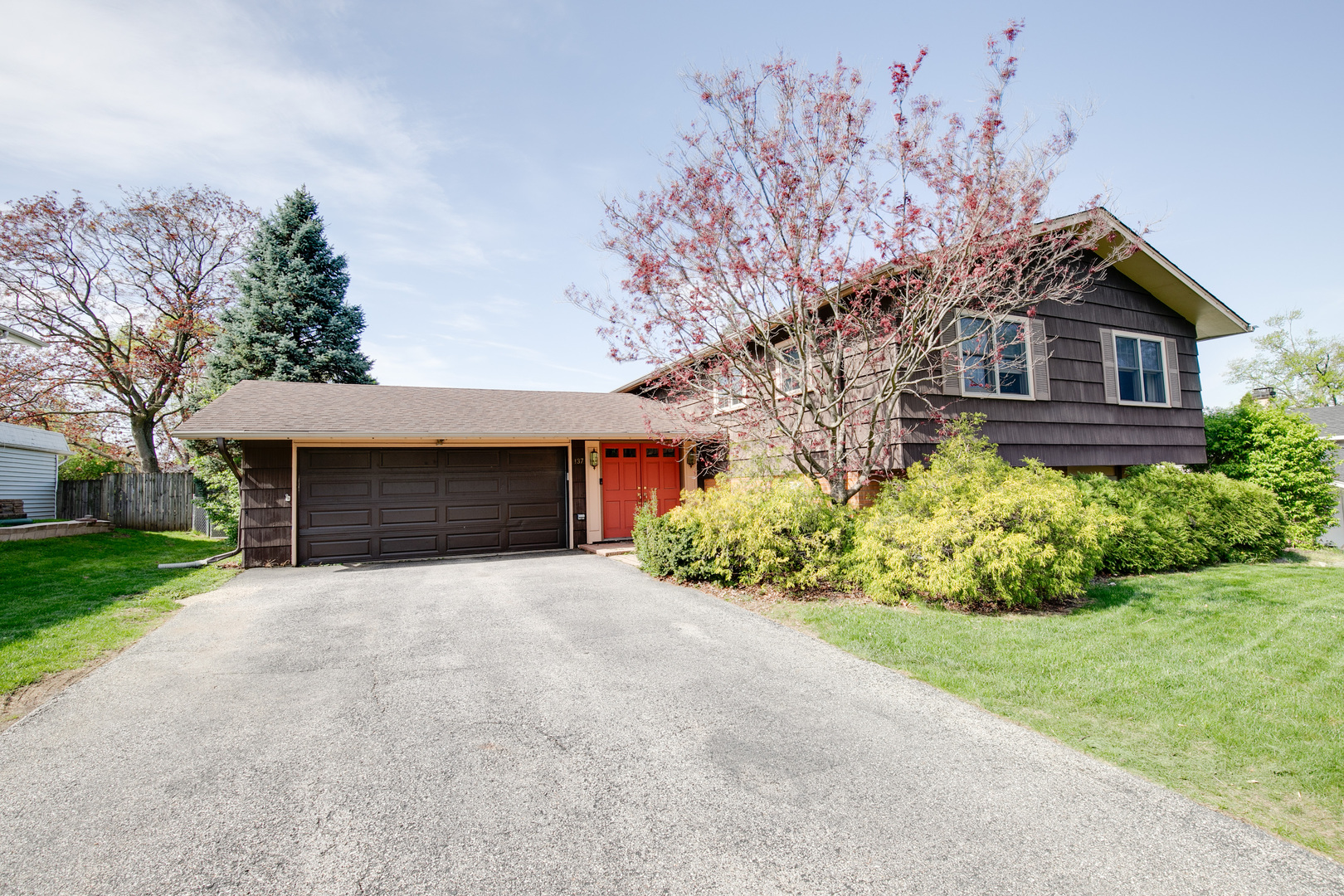 21W137 Everest Road, Lombard, IL 60148