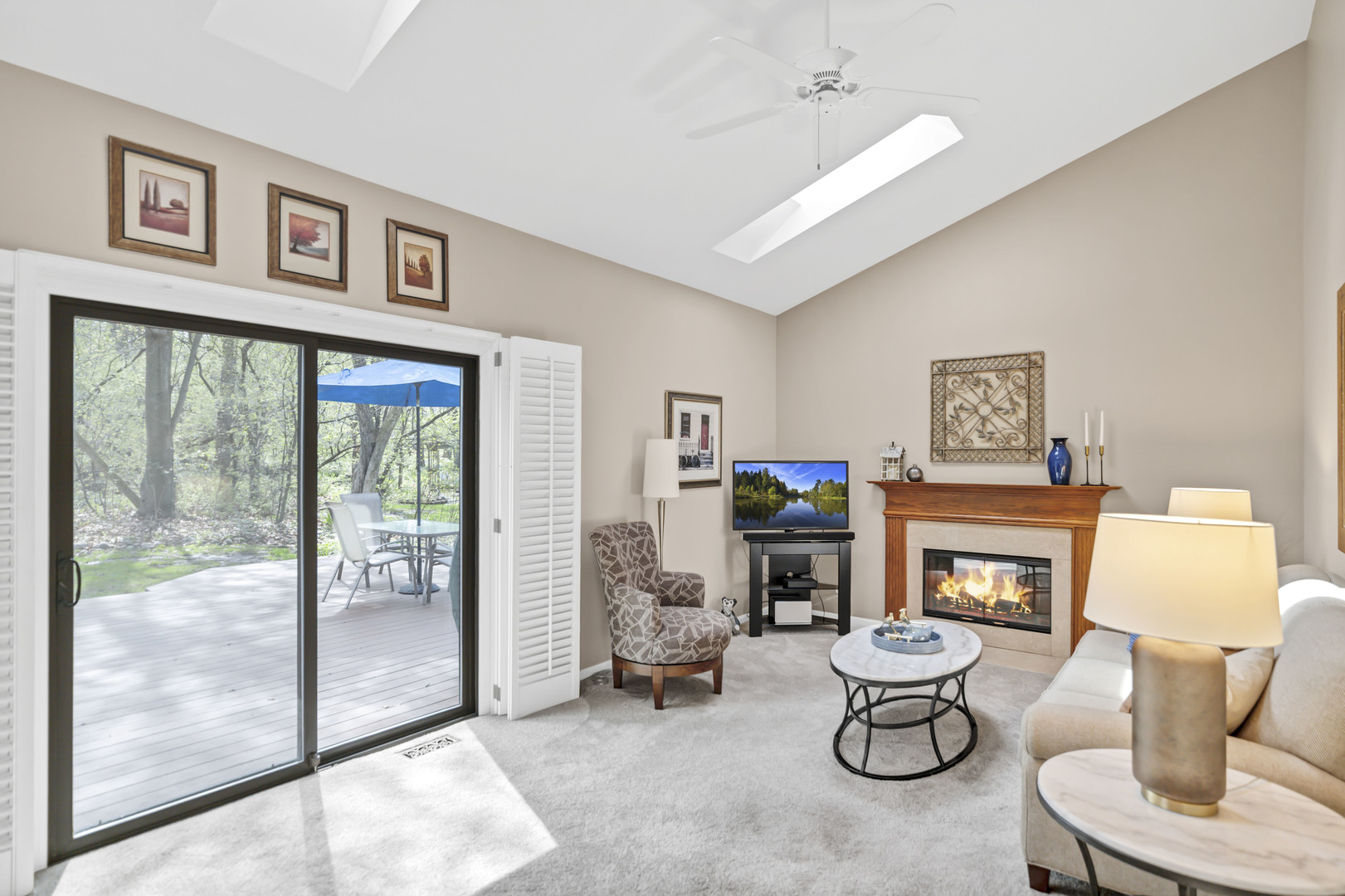 713 Hackberry Court, Bartlett, IL 60103