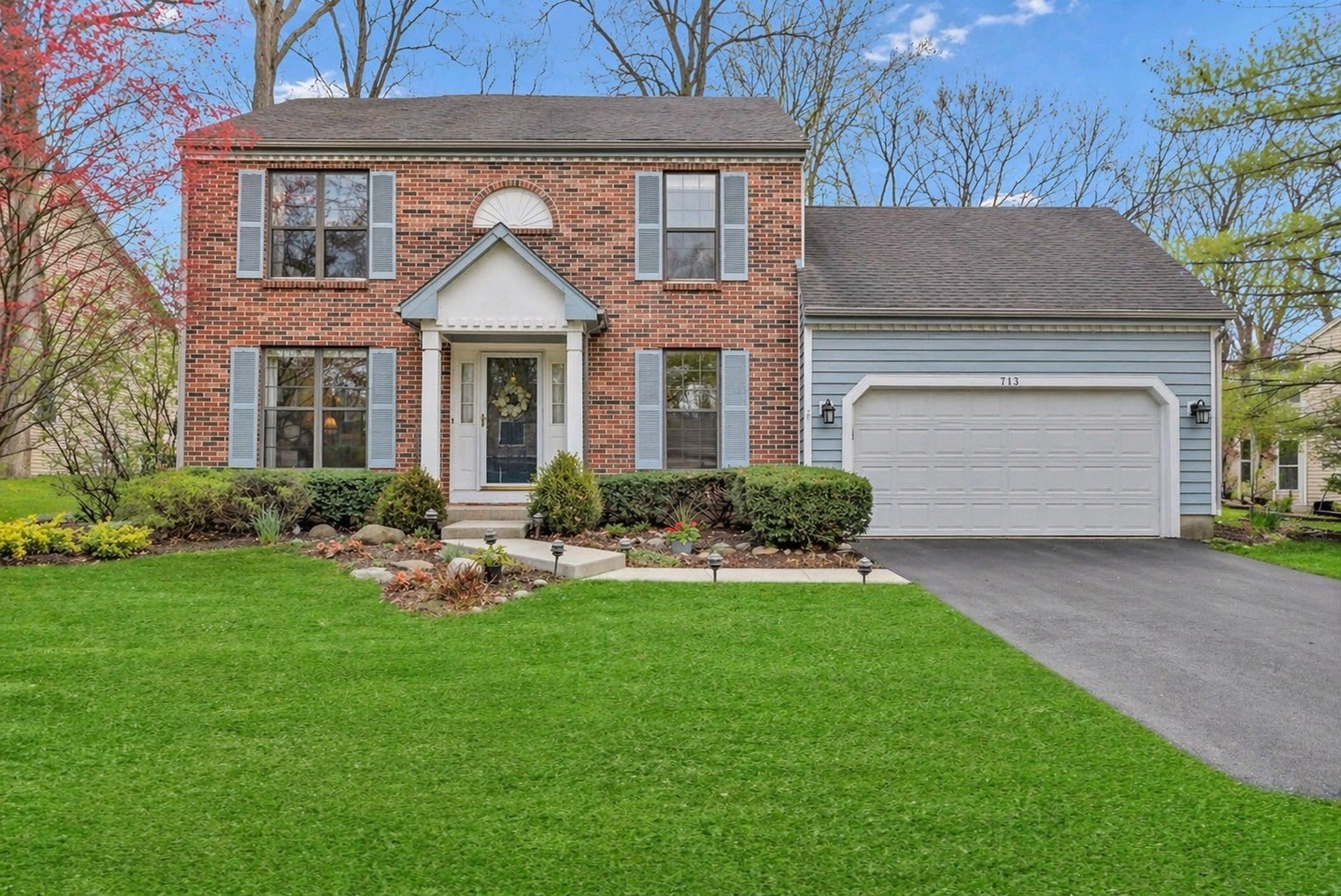 713 Hackberry Court, Bartlett, IL 60103