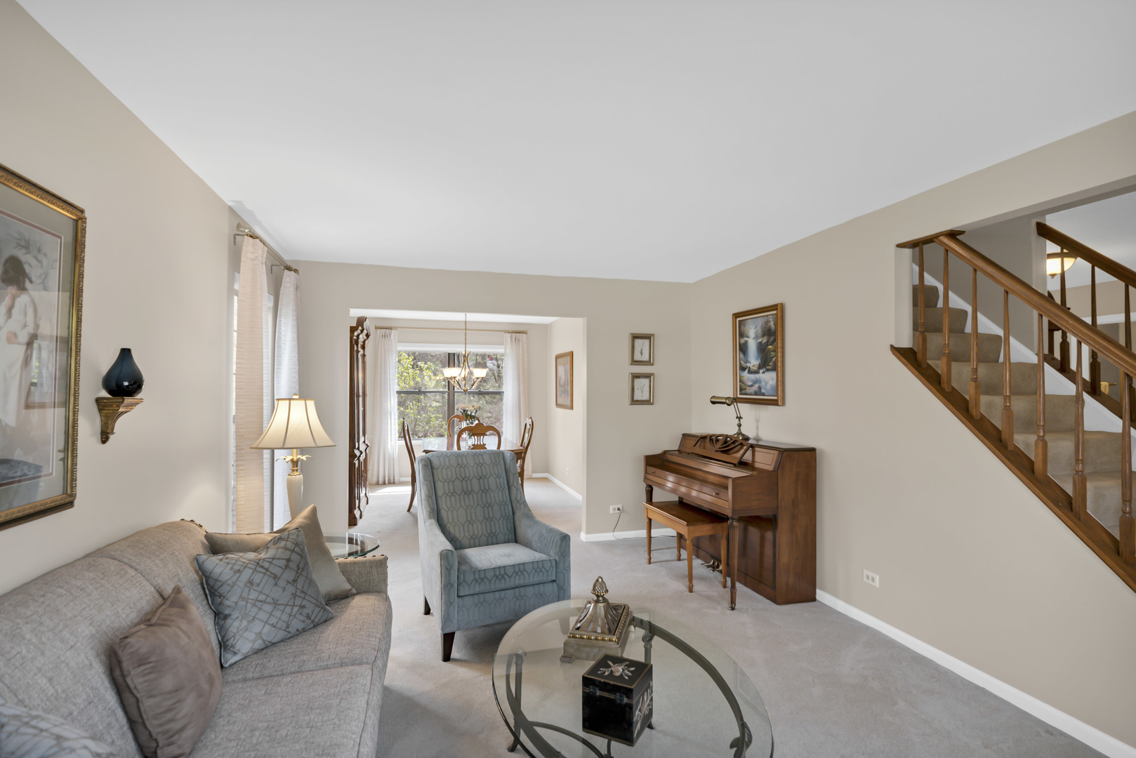 713 Hackberry Court, Bartlett, IL 60103