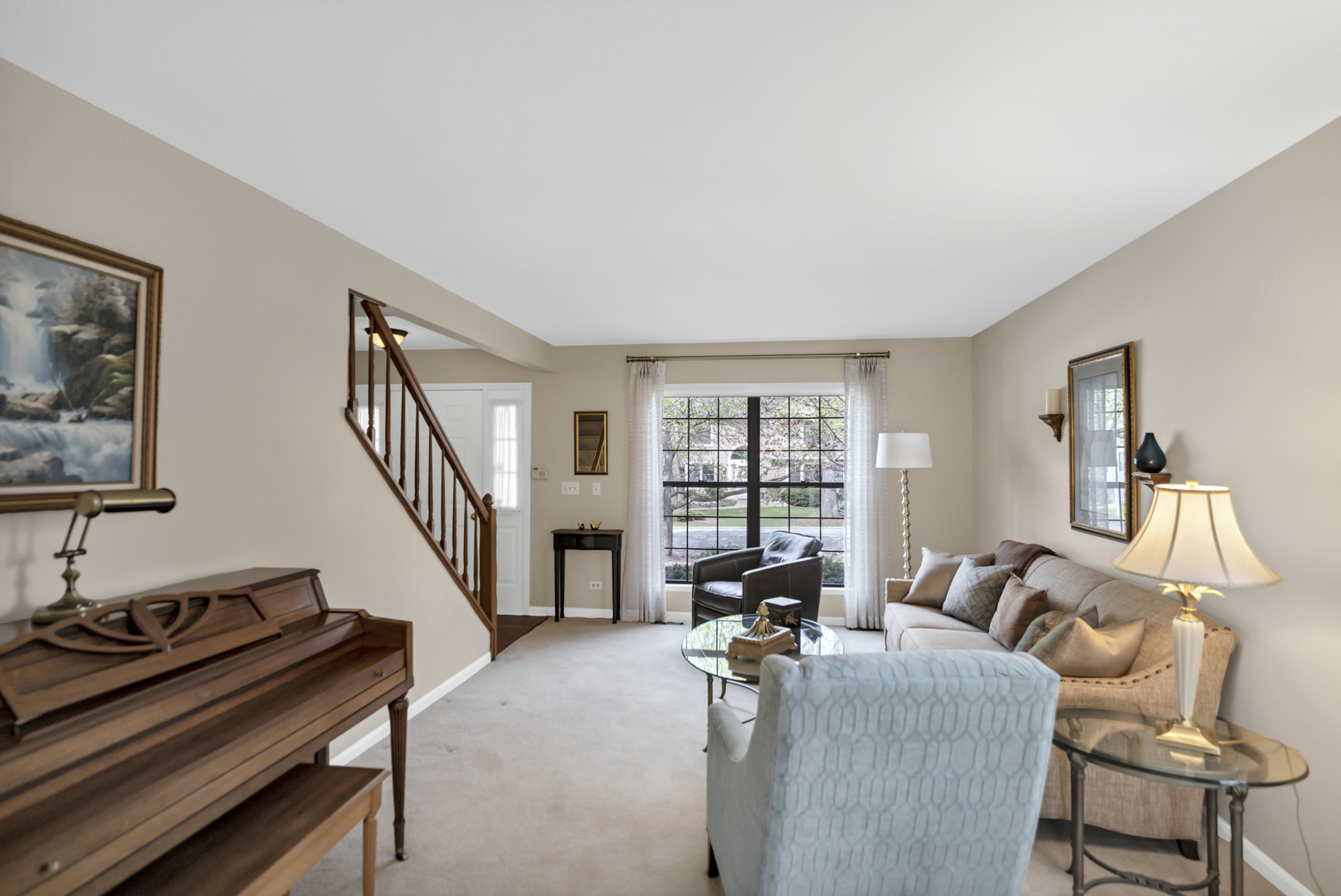 713 Hackberry Court, Bartlett, IL 60103