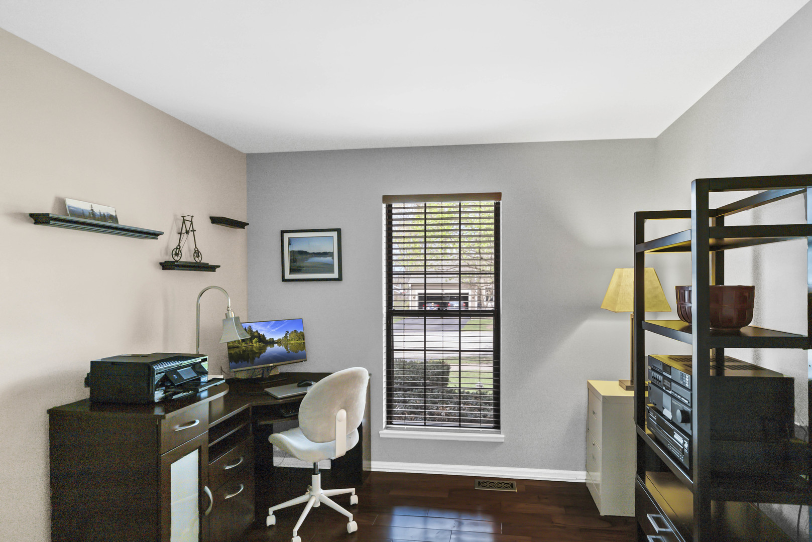 713 Hackberry Court, Bartlett, IL 60103