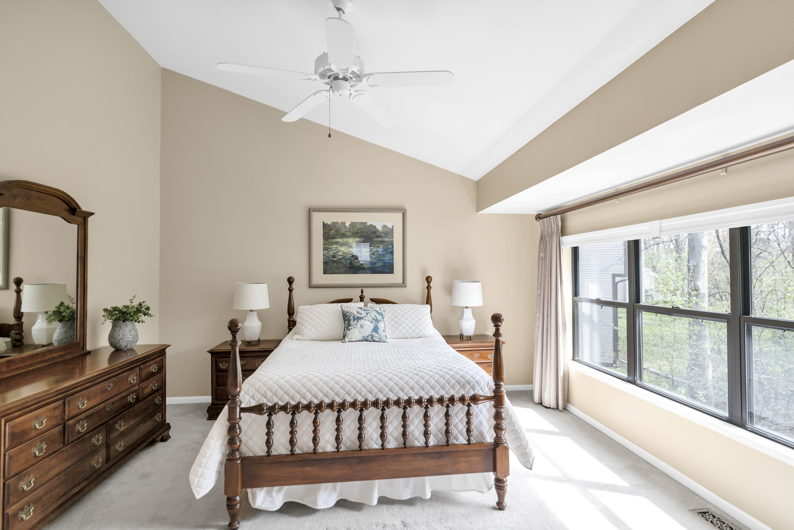 713 Hackberry Court, Bartlett, IL 60103